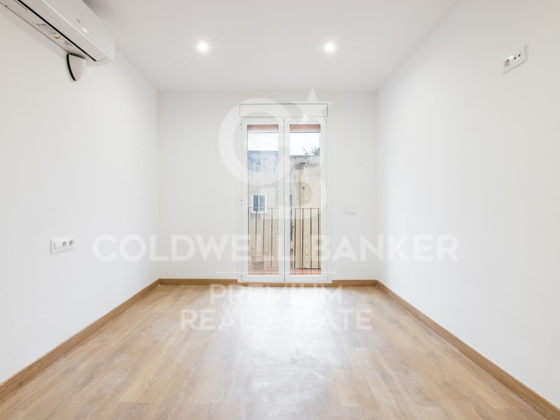 Barcelona Capital, Catalonia, ES, 4 Bedrooms Bedrooms, ,2 BathroomsBathrooms,Residential,For Sale,1752562