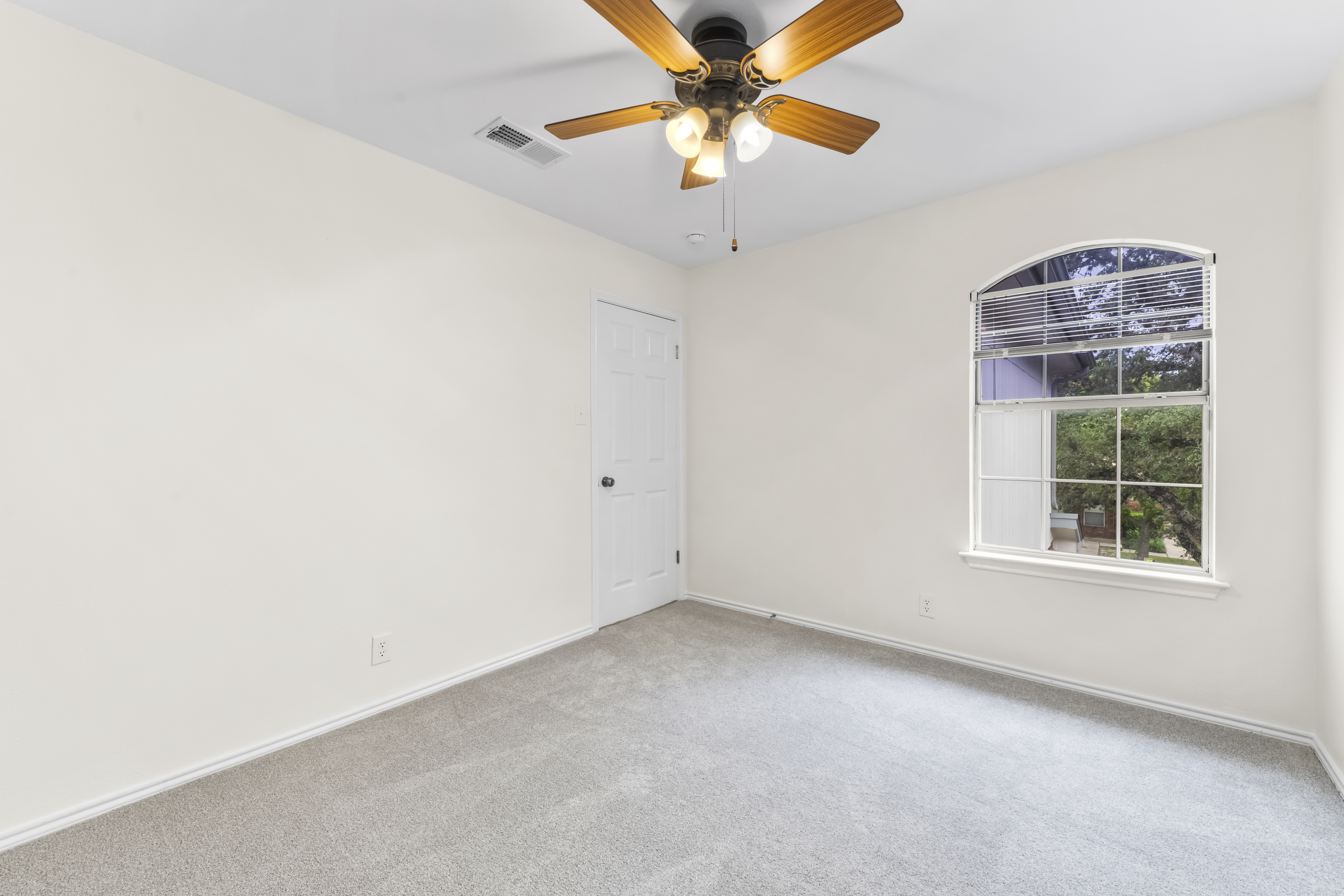  9315 Gillcross Way, San Antonio, TX 78250 - 物件實景