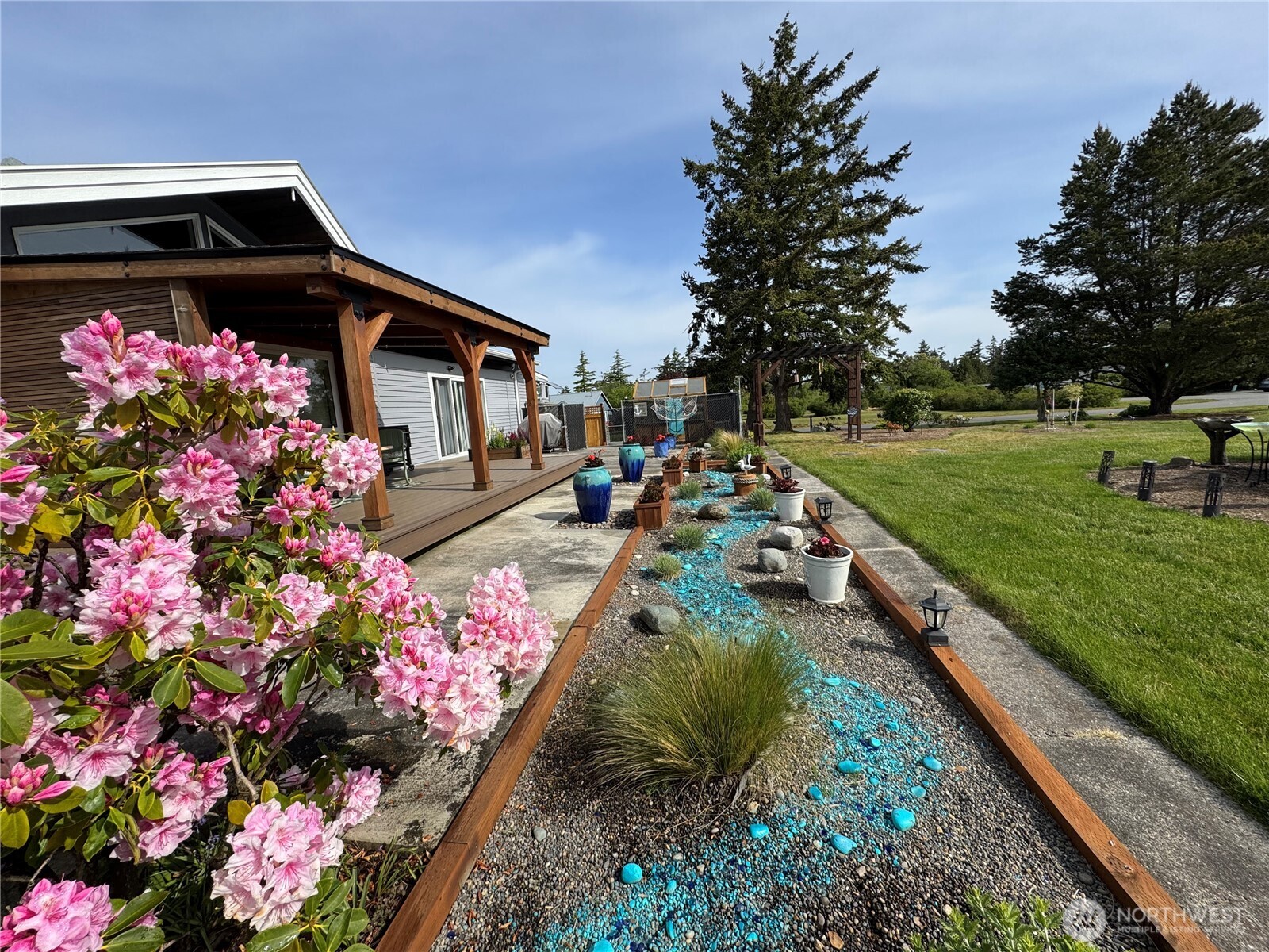 Oak Harbor, Washington, 98277, United States, 3 Bedrooms Bedrooms, ,1 BathroomBathrooms,Residential,For Sale,1897751