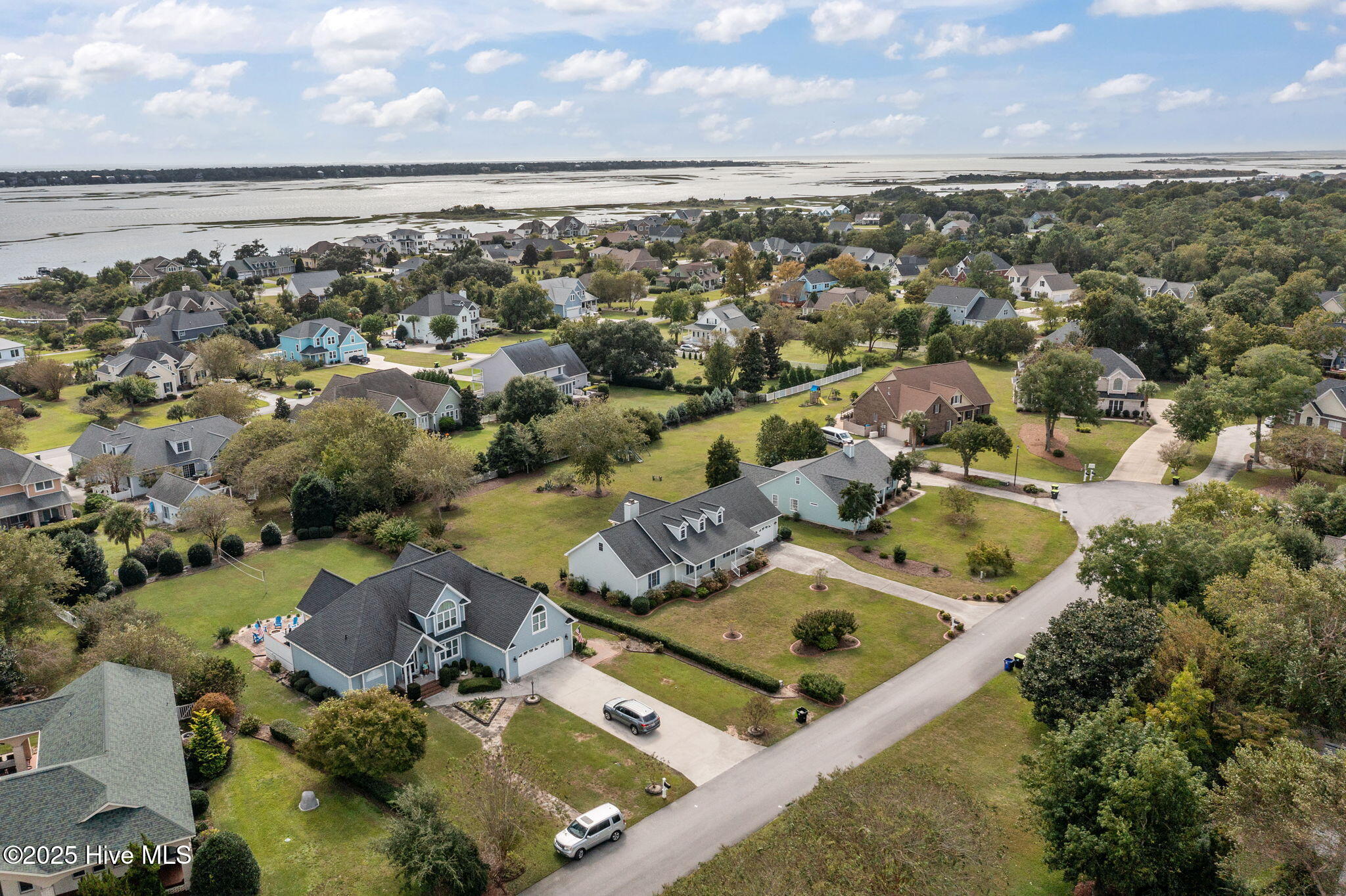 Cedar Point, North Carolina, 28584, United States, 3 Bedrooms Bedrooms, ,2 BathroomsBathrooms,Residential,For Sale,1957404