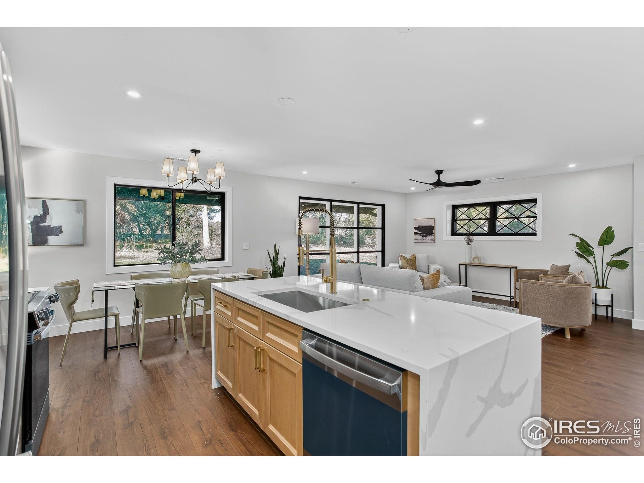 Lafayette, Colorado, 80026, United States, 3 Bedrooms Bedrooms, ,2 BathroomsBathrooms,Residential,For Sale,1988178