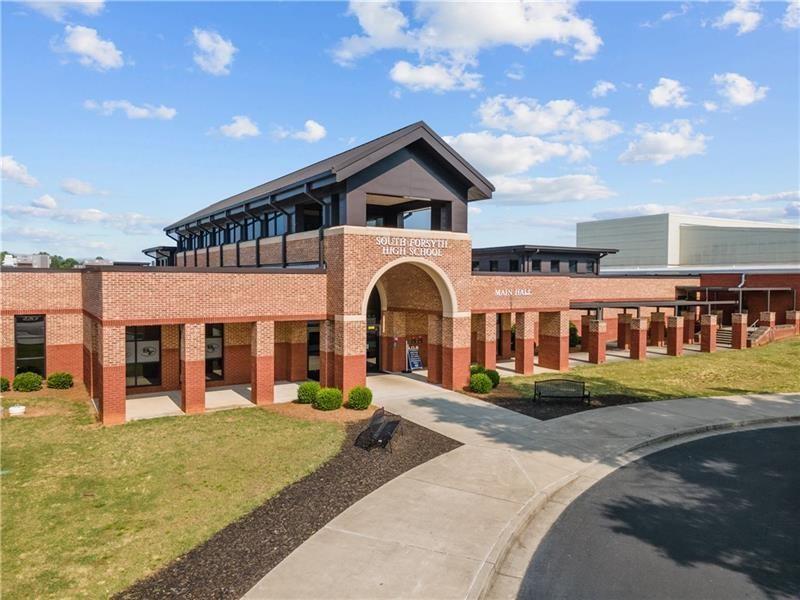 Cumming, Georgia, 30041, United States, 4 Bedrooms Bedrooms, ,3 BathroomsBathrooms,Residential,For Sale,1982870