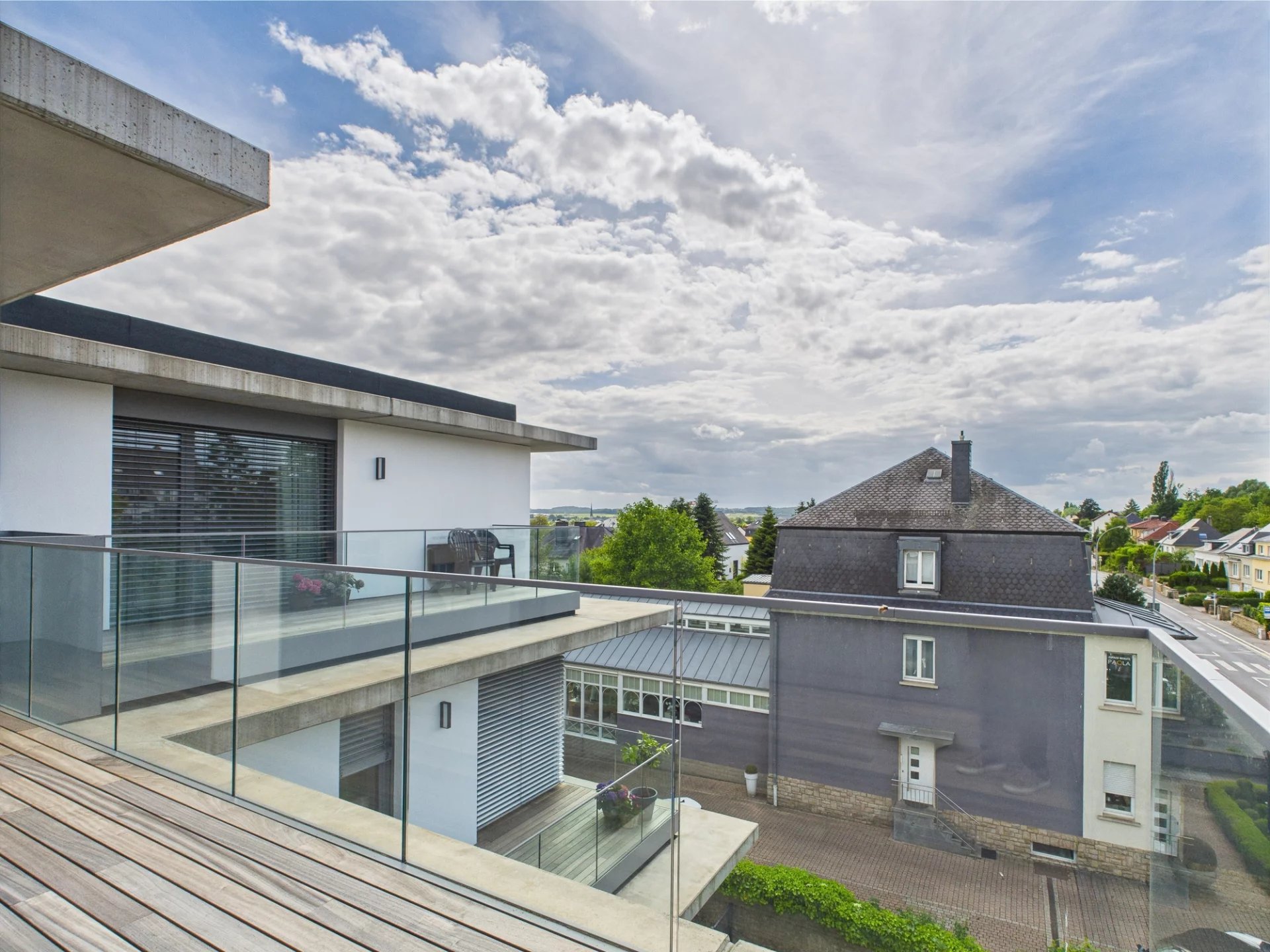 Strassen, Canton de Luxembourg, LU, 2 Bedrooms Bedrooms, ,3 BathroomsBathrooms,Residential,For Sale,1999039