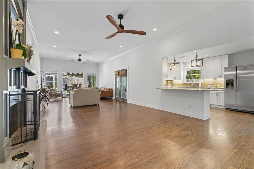 Marietta, Georgia, 30068, United States, 3 Bedrooms Bedrooms, ,3 BathroomsBathrooms,Residential,For Sale,1981777