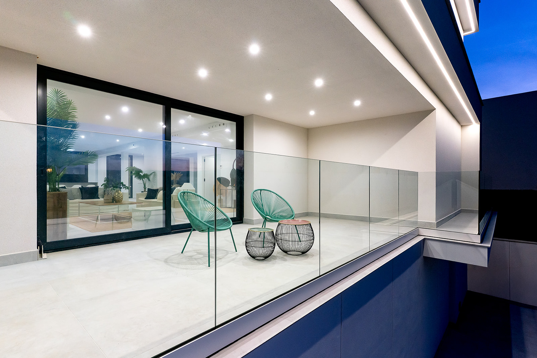 Contemporary villa with sea views in Aragai, Vilanova i la Geltrú - 物件實景