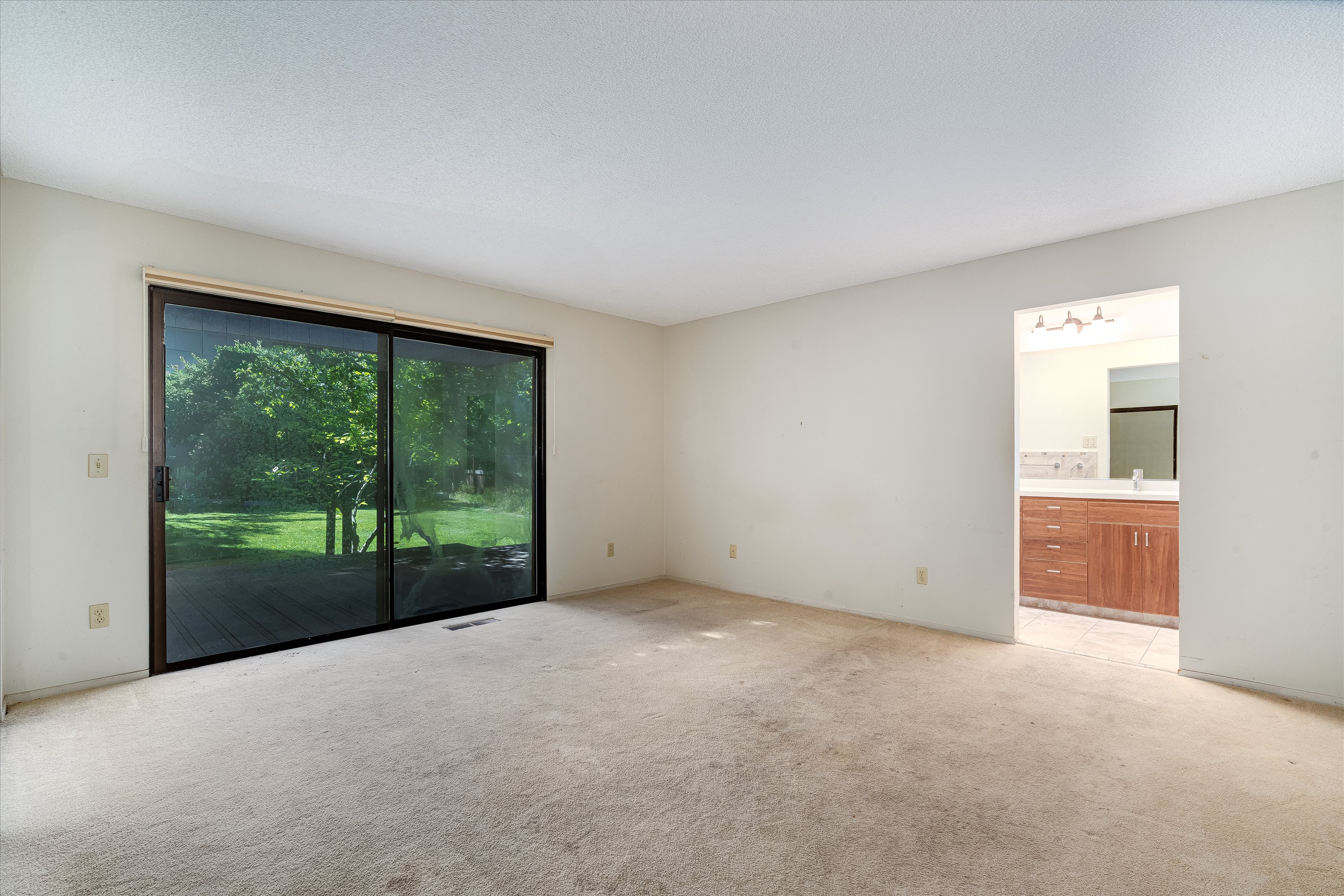  21350 Via Colombard - 物件實景