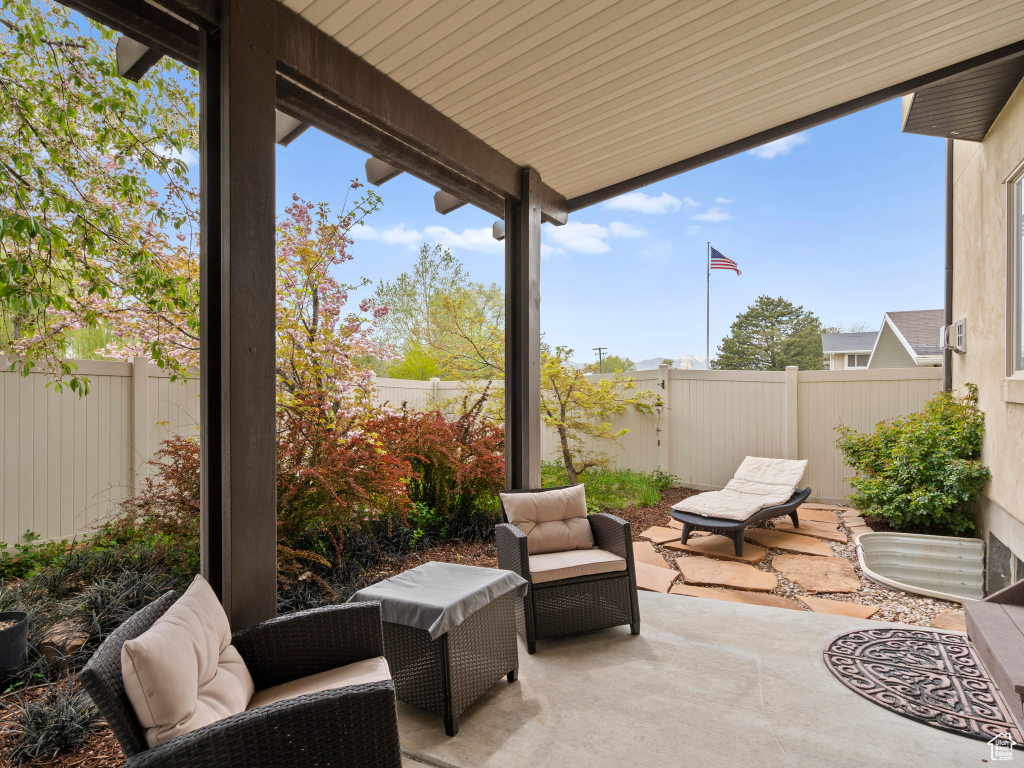 Salt Lake City, Utah, 84117, United States, 3 Bedrooms Bedrooms, ,4 BathroomsBathrooms,Residential,For Sale,1795285