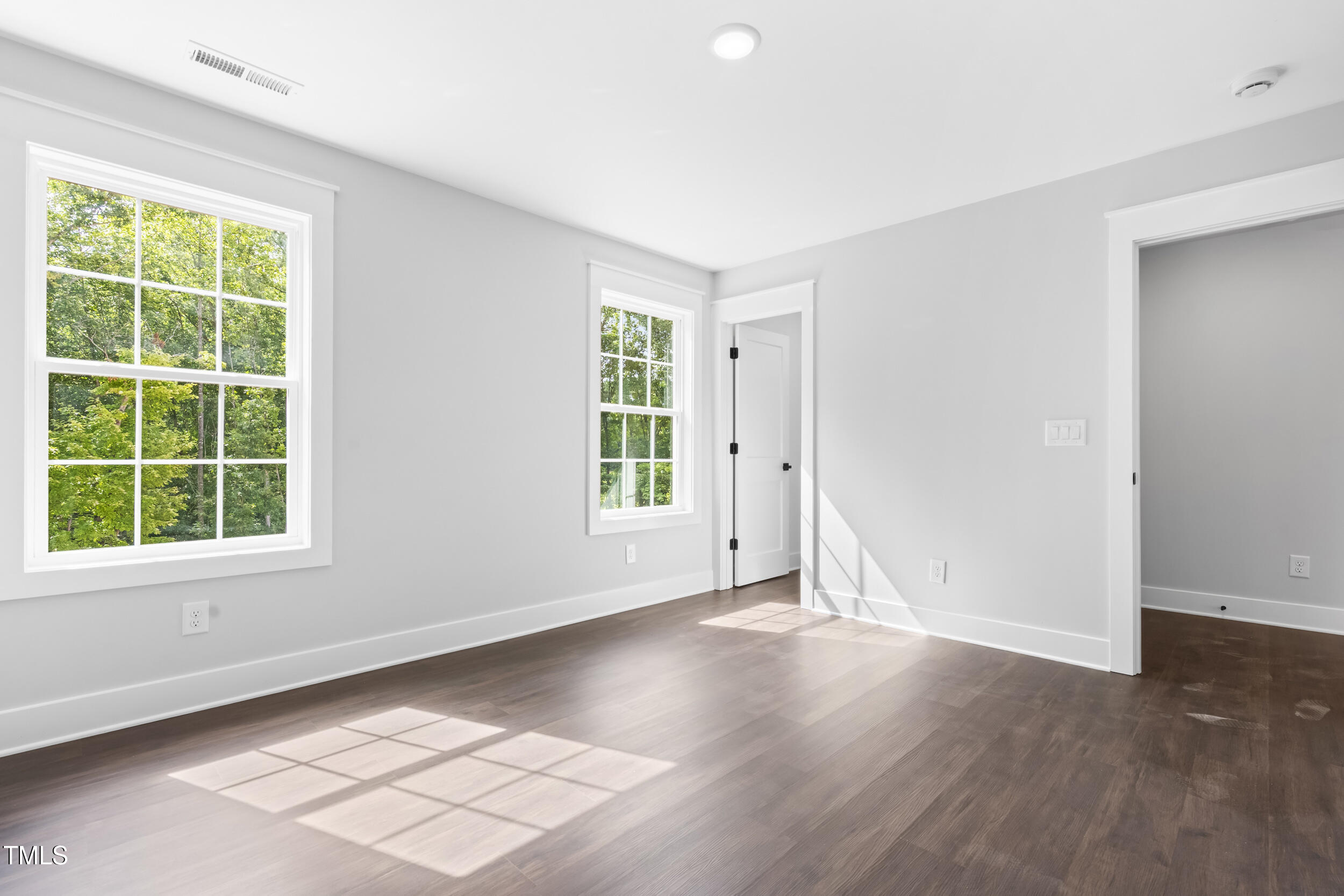 Youngsville, North Carolina, 27596, United States, 5 Bedrooms Bedrooms, ,4 BathroomsBathrooms,Residential,For Sale,1917222