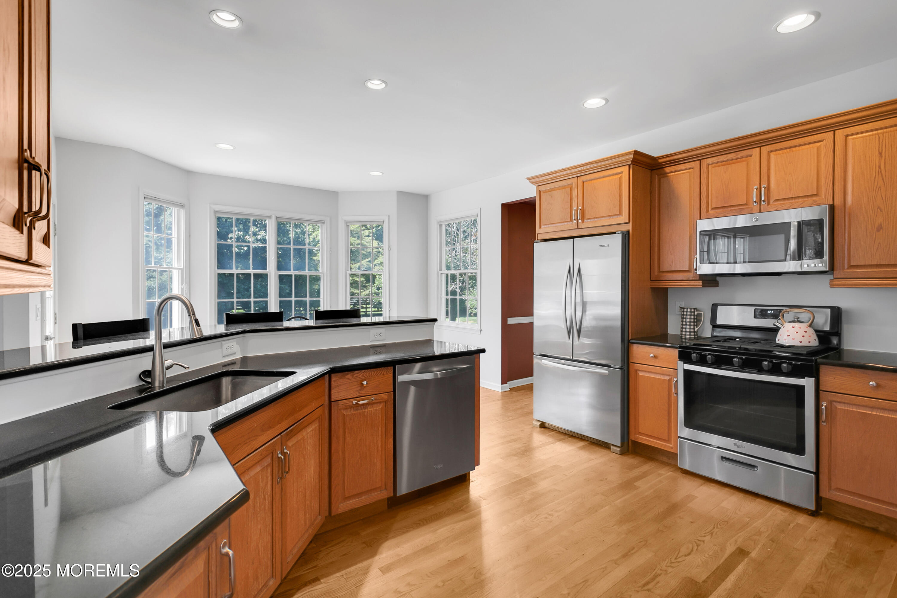 Red Bank, New Jersey, 07701, United States, 4 Bedrooms Bedrooms, ,3 BathroomsBathrooms,Residential,For Sale,1904346