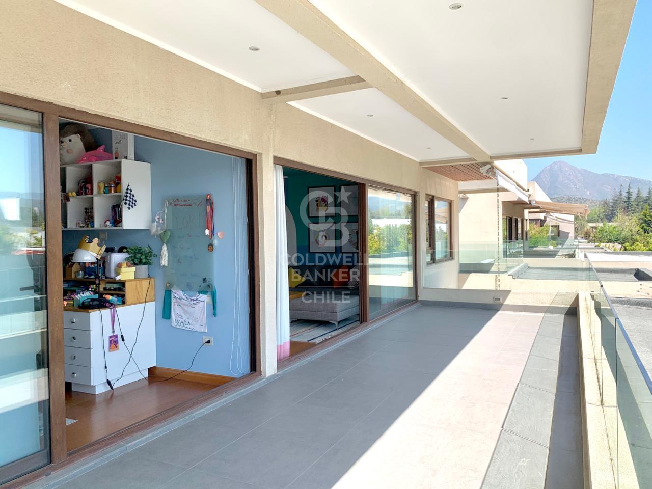 Lo Barnechea, Chile, 7 Bedrooms Bedrooms, ,5 BathroomsBathrooms,Residential,For Sale,1955589