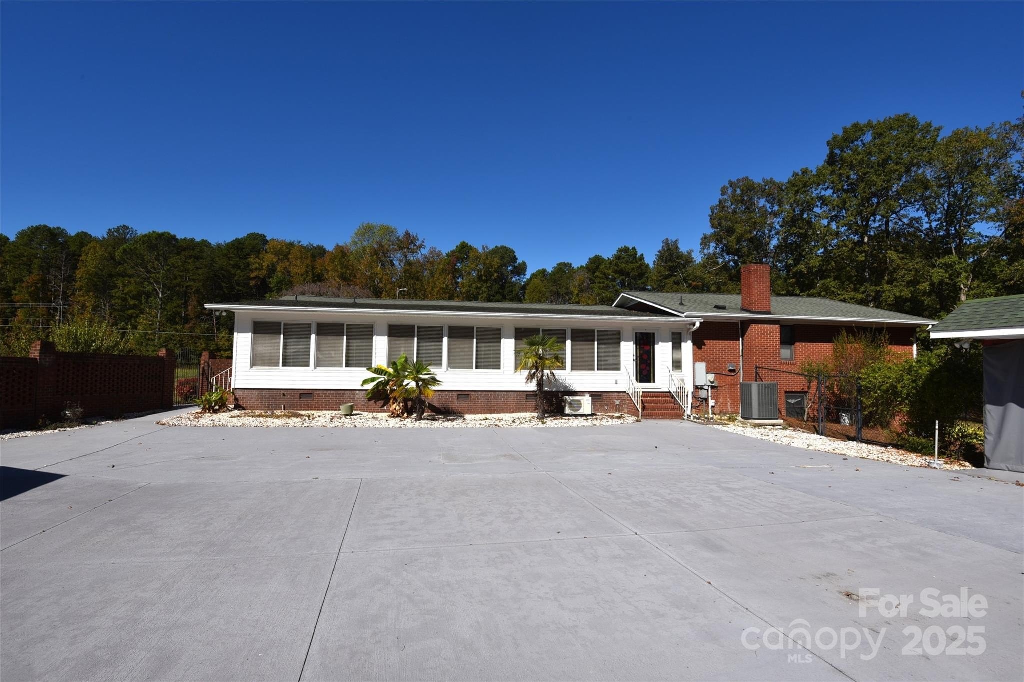 China Grove, North Carolina, 28023, United States, 3 Bedrooms Bedrooms, ,3 BathroomsBathrooms,Residential,For Sale,1976675