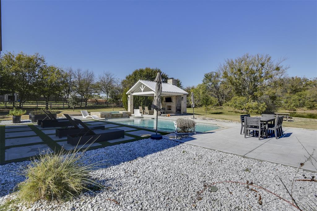 Burleson, Texas, 76028, United States, 1 Bedroom Bedrooms, ,1 BathroomBathrooms,Residential,For Sale,2010008