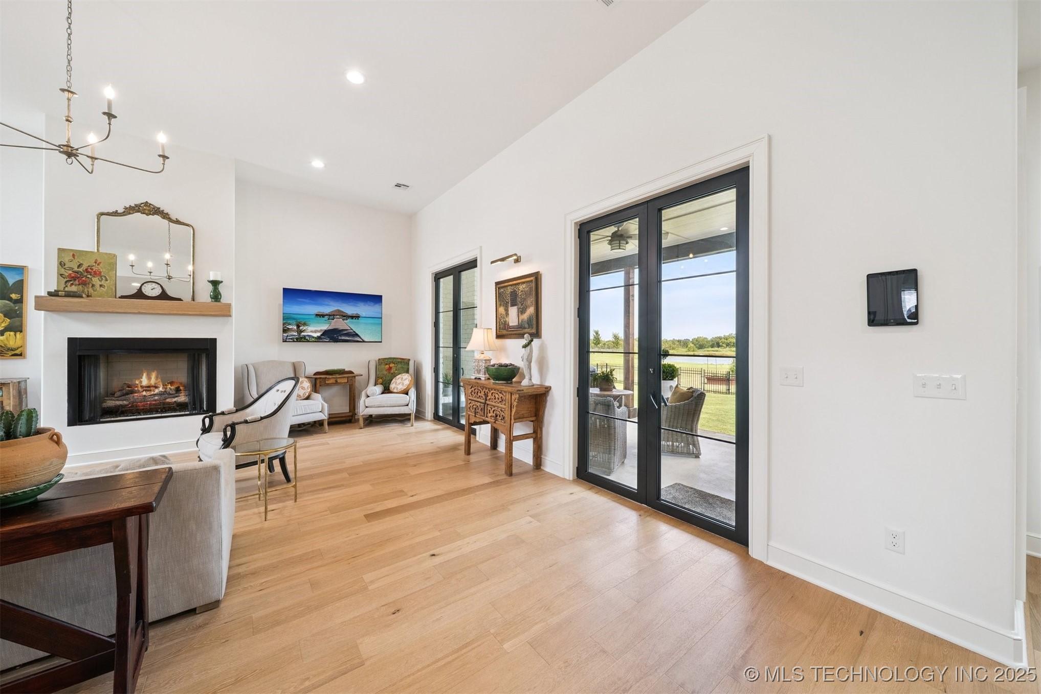 Broken Arrow, Oklahoma, 74014, United States, 4 Bedrooms Bedrooms, ,4 BathroomsBathrooms,Residential,For Sale,1983128