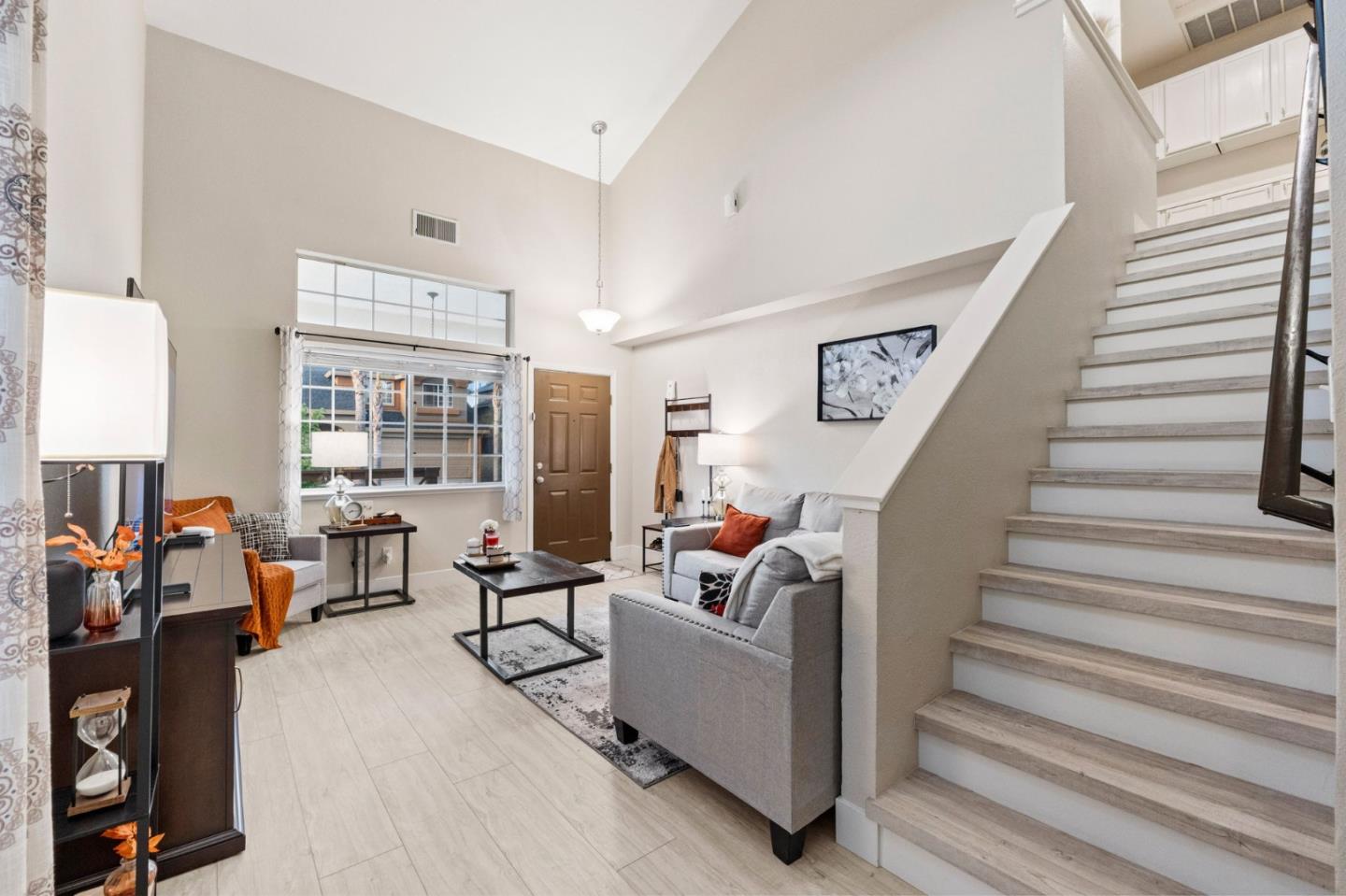 Gilroy, California, 95020, United States, 4 Bedrooms Bedrooms, ,3 BathroomsBathrooms,Residential,For Sale,1986301