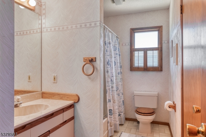 Little Egg Harbor Twp., New Jersey, 08087, United States, 3 Bedrooms Bedrooms, ,2 BathroomsBathrooms,Residential,For Sale,1917143