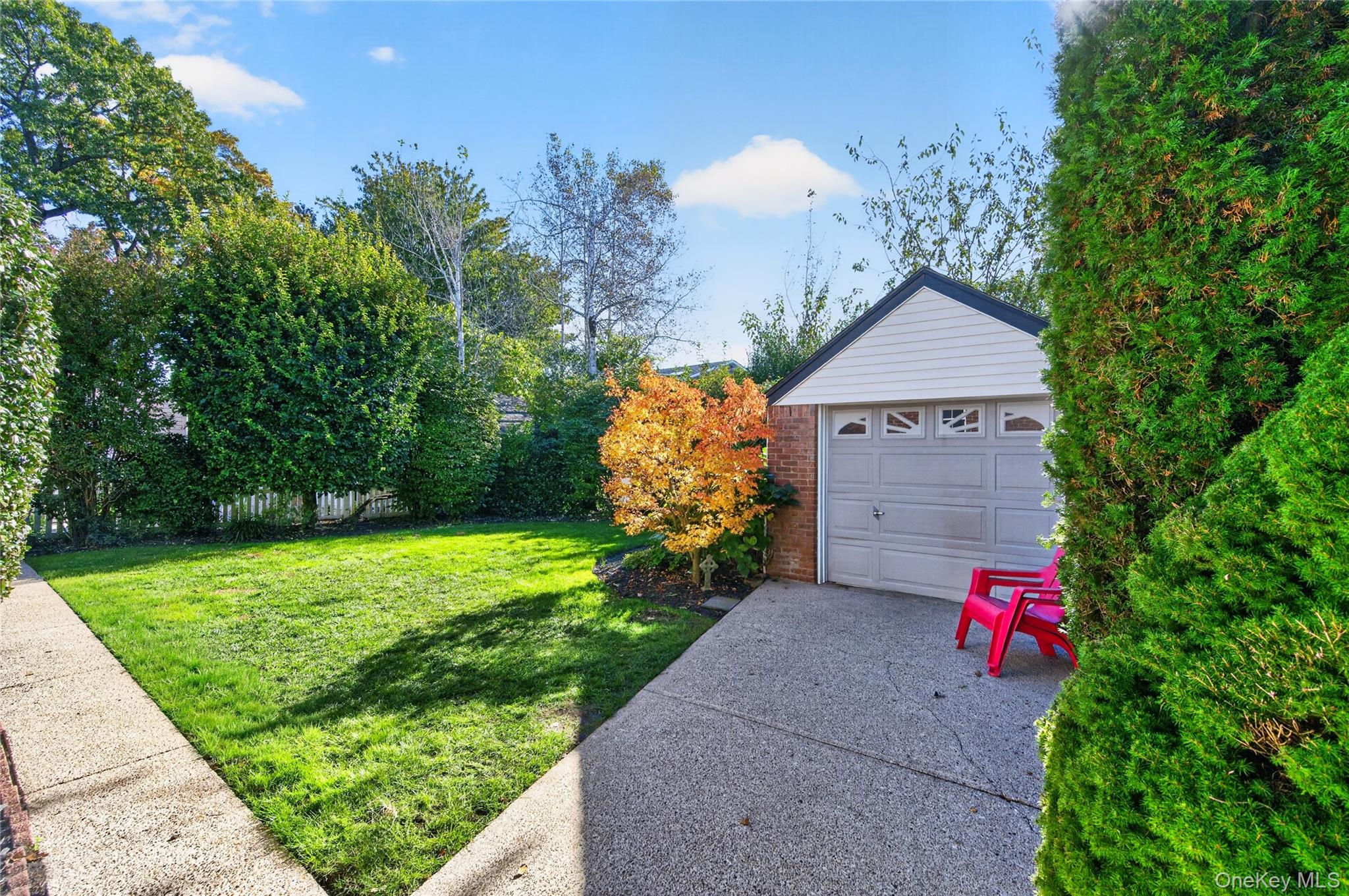  22 Dallas Avenue, New Hyde Park, NY, 11040 - 物件實景