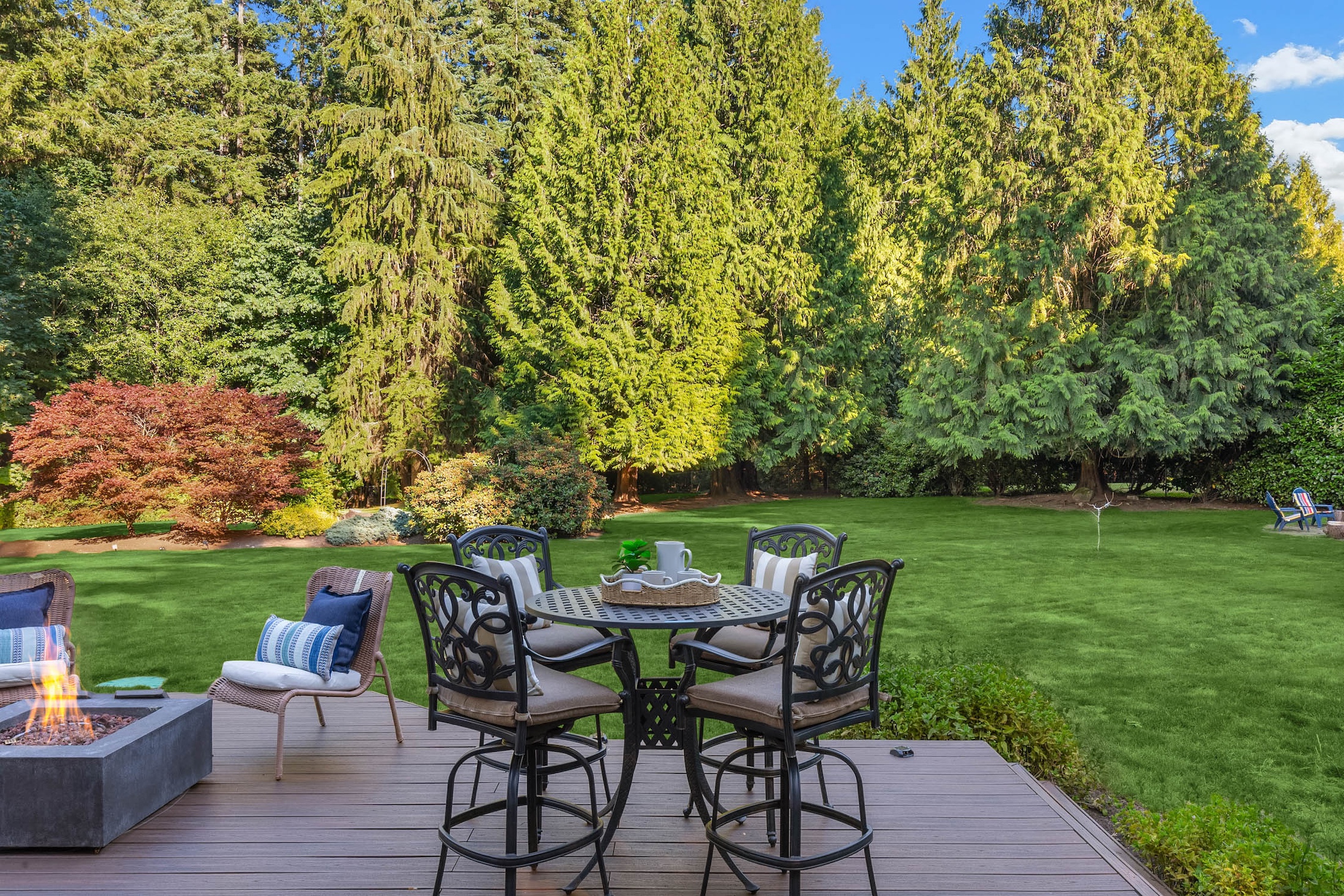  Craftsman Retreat in Sutton Place - 物件實景