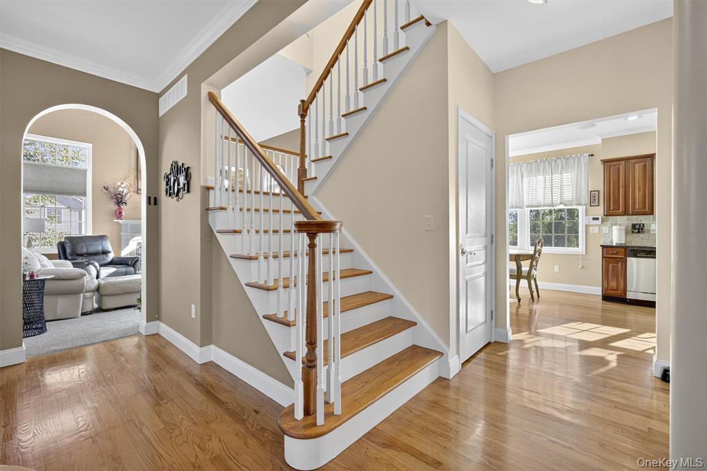 Hopewell Junction, New York, 12533, United States, 4 Bedrooms Bedrooms, ,3 BathroomsBathrooms,Residential,For Sale,1984445