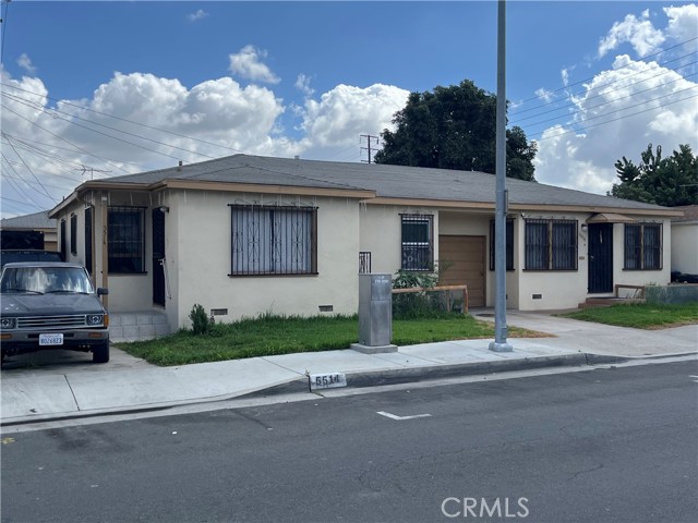 Maywood, California, 90270, United States, 4 Bedrooms Bedrooms, ,Residential,For Sale,1974821