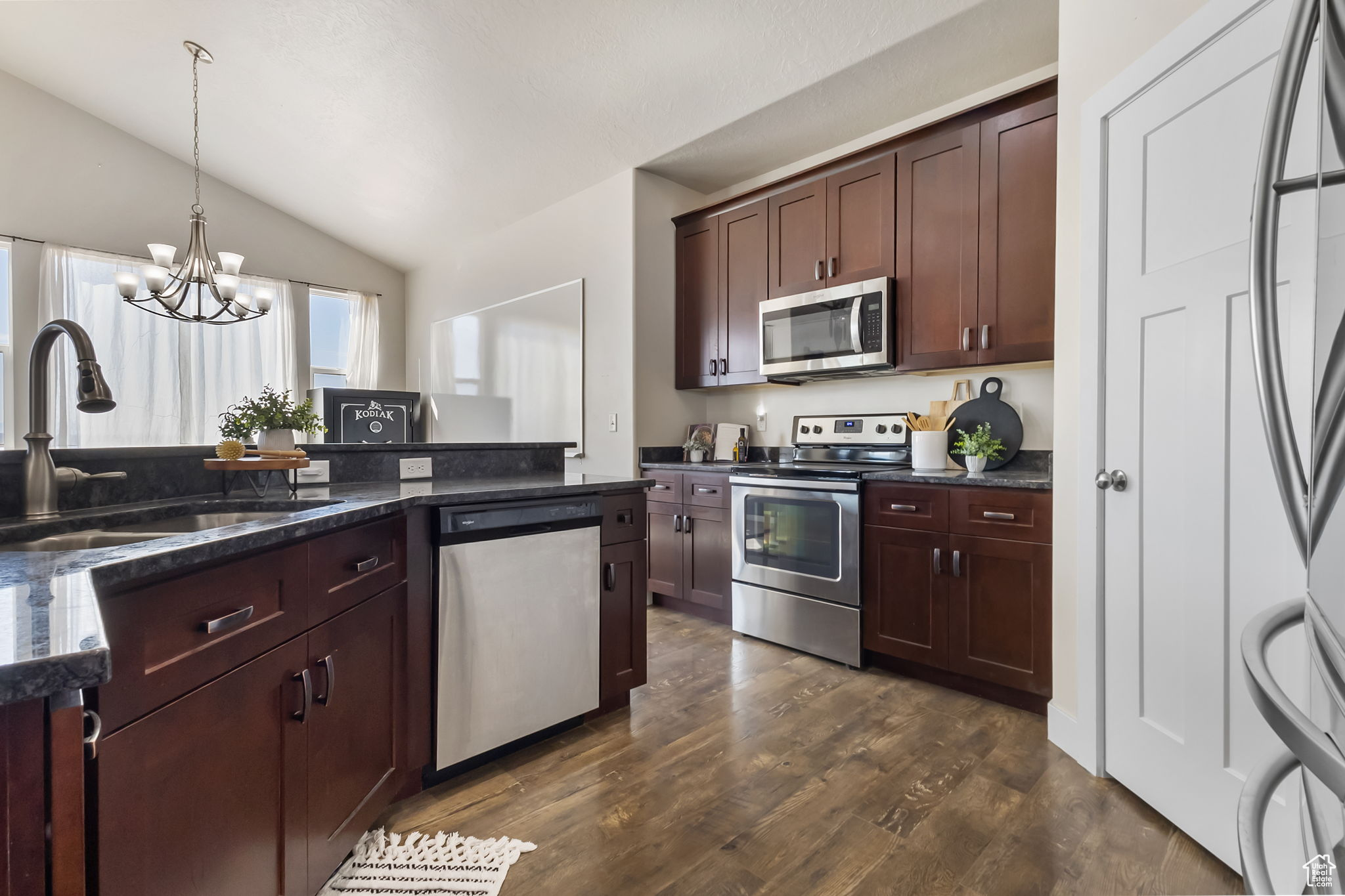 Stockton, Utah, 84071, United States, 3 Bedrooms Bedrooms, ,3 BathroomsBathrooms,Residential,For Sale,1927433
