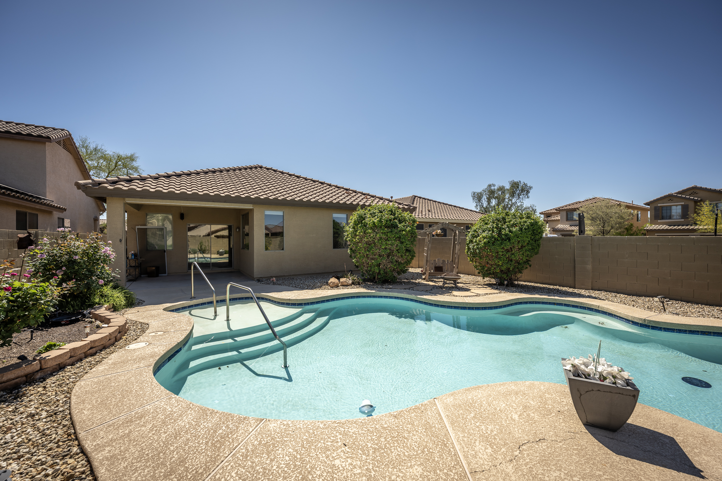 ANTHEM, Arizona, 85086, United States, 4 Bedrooms Bedrooms, ,2 BathroomsBathrooms,Residential,For Sale,1937627
