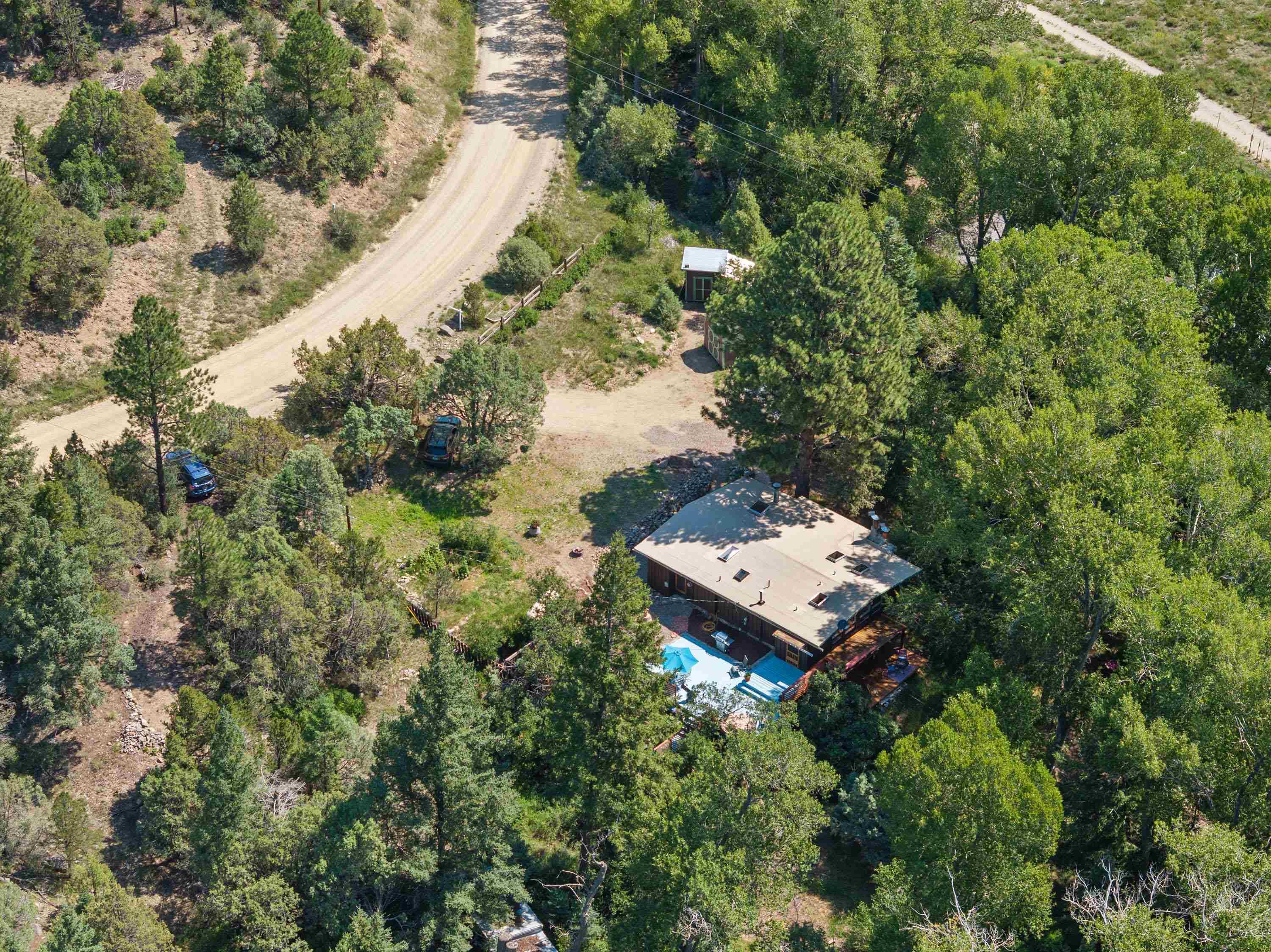Questa, New Mexico, 87556, United States, 2 Bedrooms Bedrooms, ,3 BathroomsBathrooms,Residential,For Sale,1916841