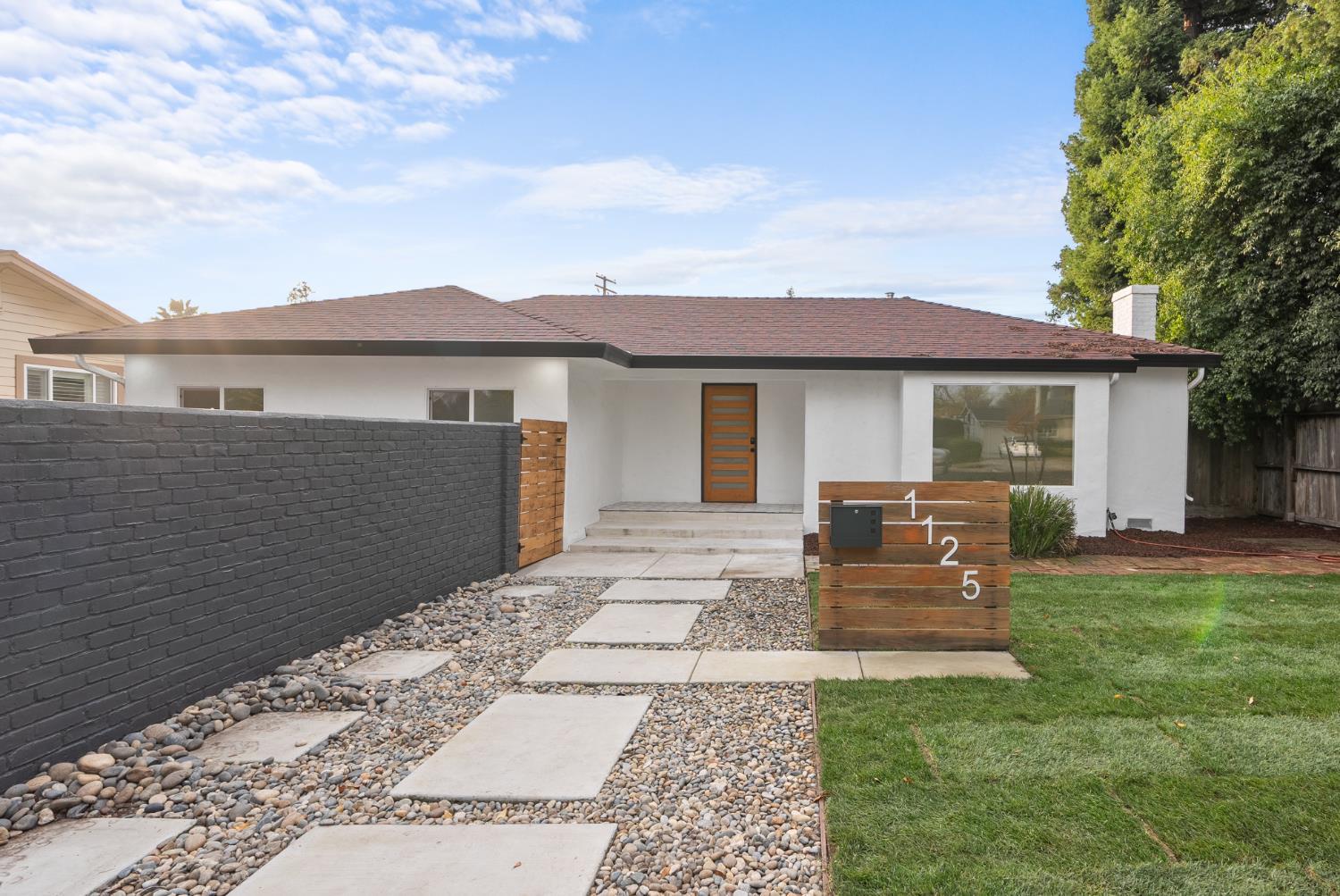 Modesto, California, 95350, United States, 4 Bedrooms Bedrooms, ,2 BathroomsBathrooms,Residential,For Sale,2001557