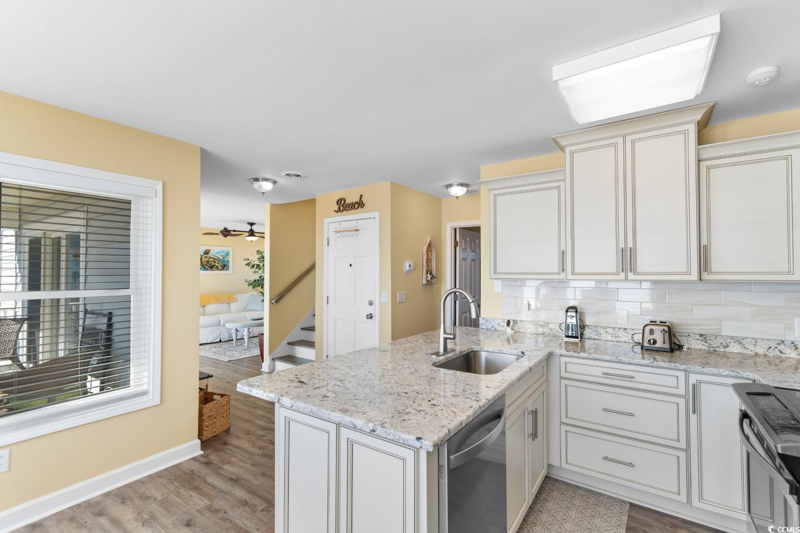 Murrells Inlet, South Carolina, 29576, United States, 4 Bedrooms Bedrooms, ,3 BathroomsBathrooms,Residential,For Sale,1988580