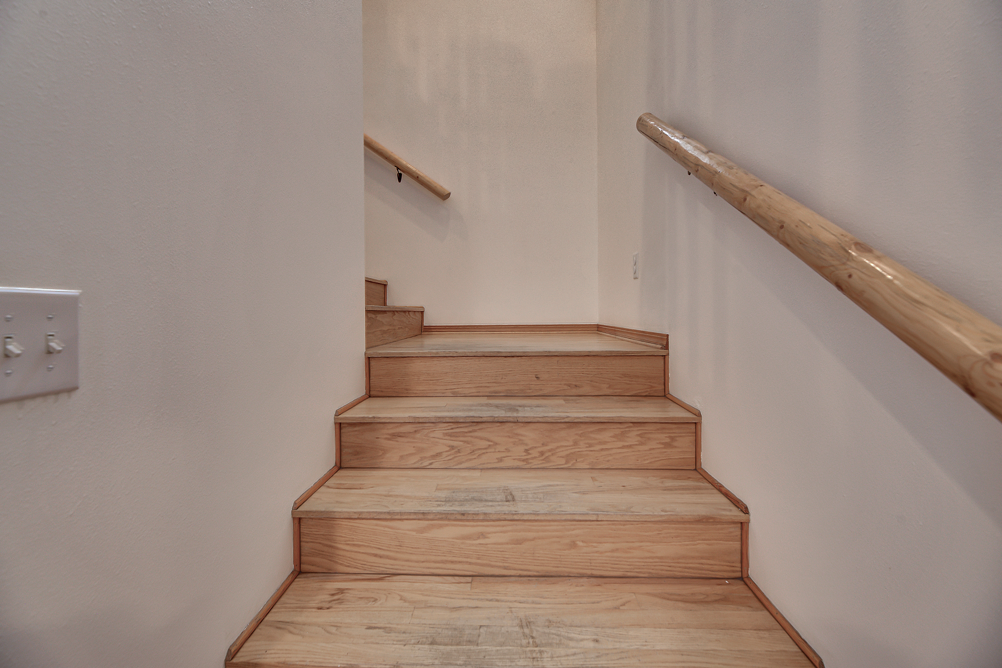 Helmville, Montana, 59743, United States, 3 Bedrooms Bedrooms, ,4 BathroomsBathrooms,Residential,For Sale,1975948