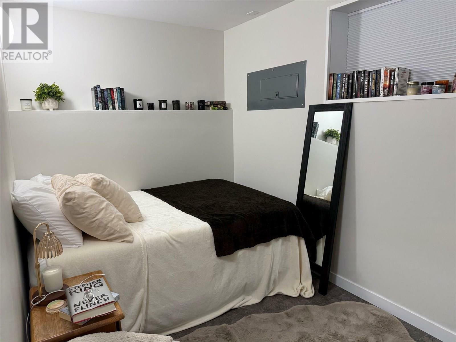 KAMLOOPS, British Columbia, V2H 1L4, CA, 4 Bedrooms Bedrooms, ,2 BathroomsBathrooms,Residential,For Sale,1874935