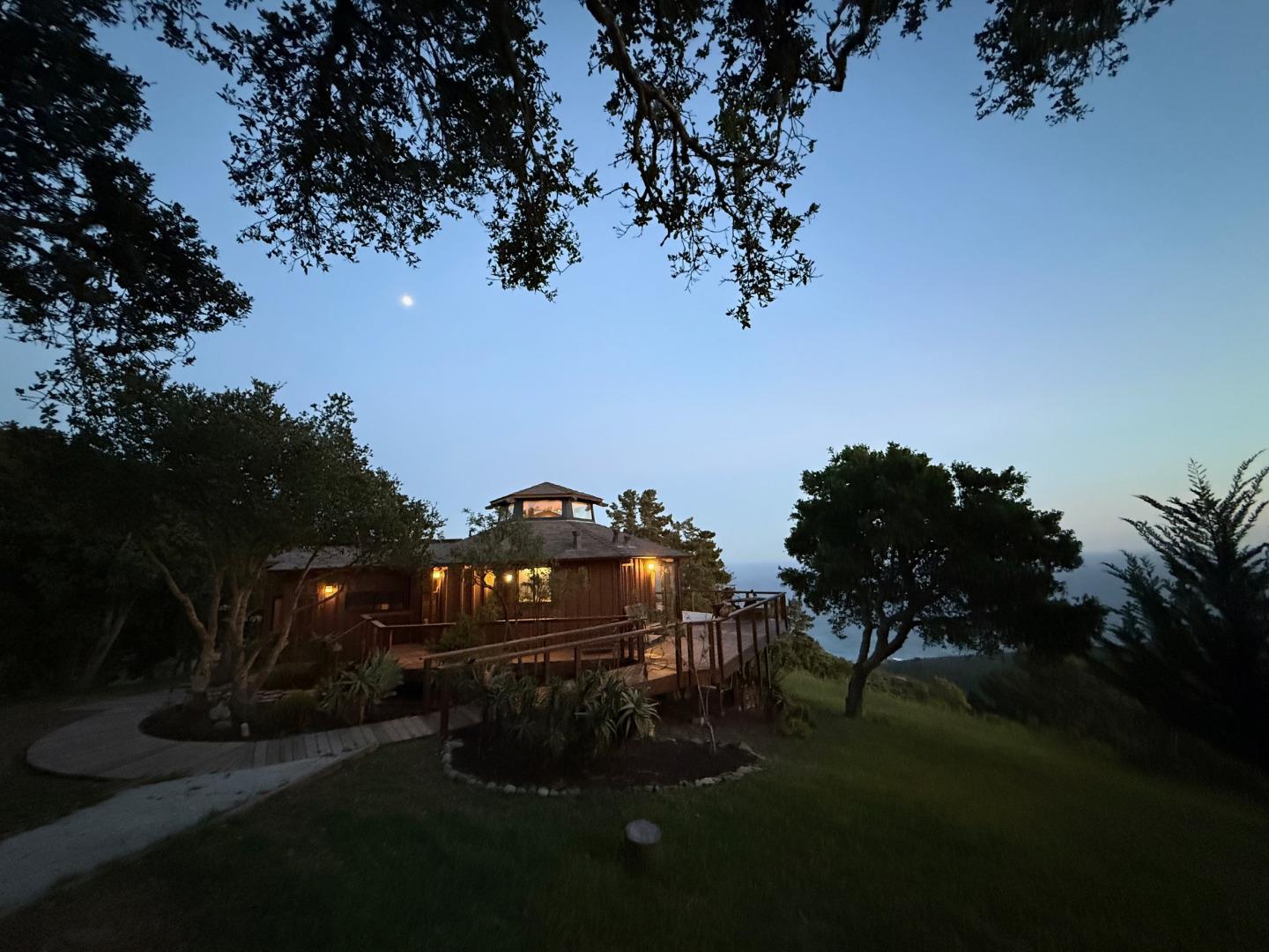 Big Sur, California, 93920, United States, 1 Bedroom Bedrooms, ,2 BathroomsBathrooms,Residential,For Sale,1876422