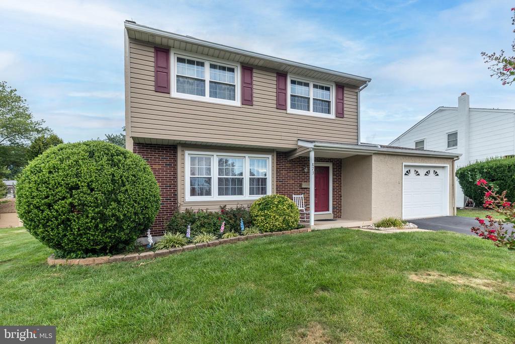 Lansdale, Pennsylvania, 19446, United States, 3 Bedrooms Bedrooms, ,3 BathroomsBathrooms,Residential,For Sale,1919962