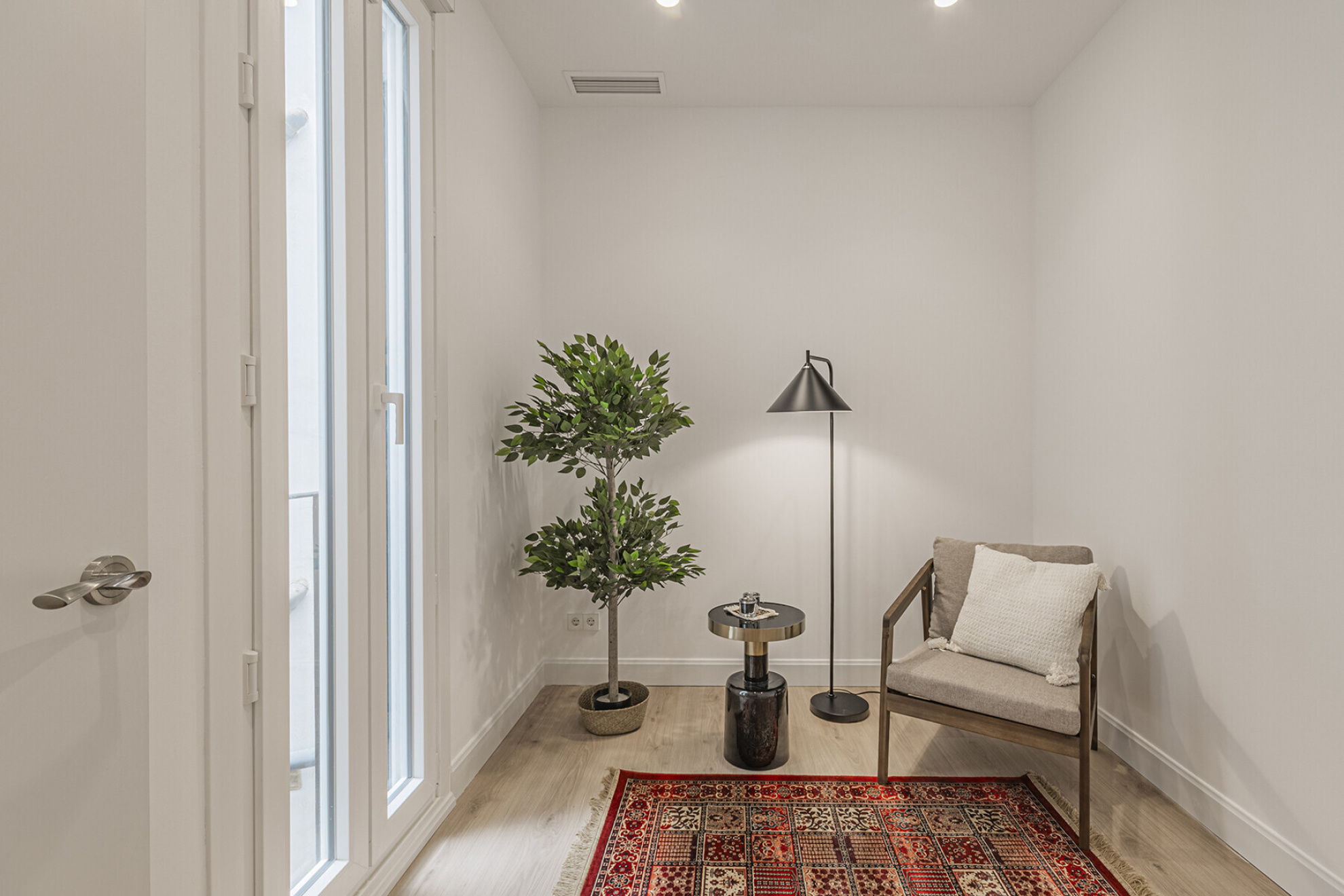  Newly renovated apartment near the sea and the mountains - 物件實景