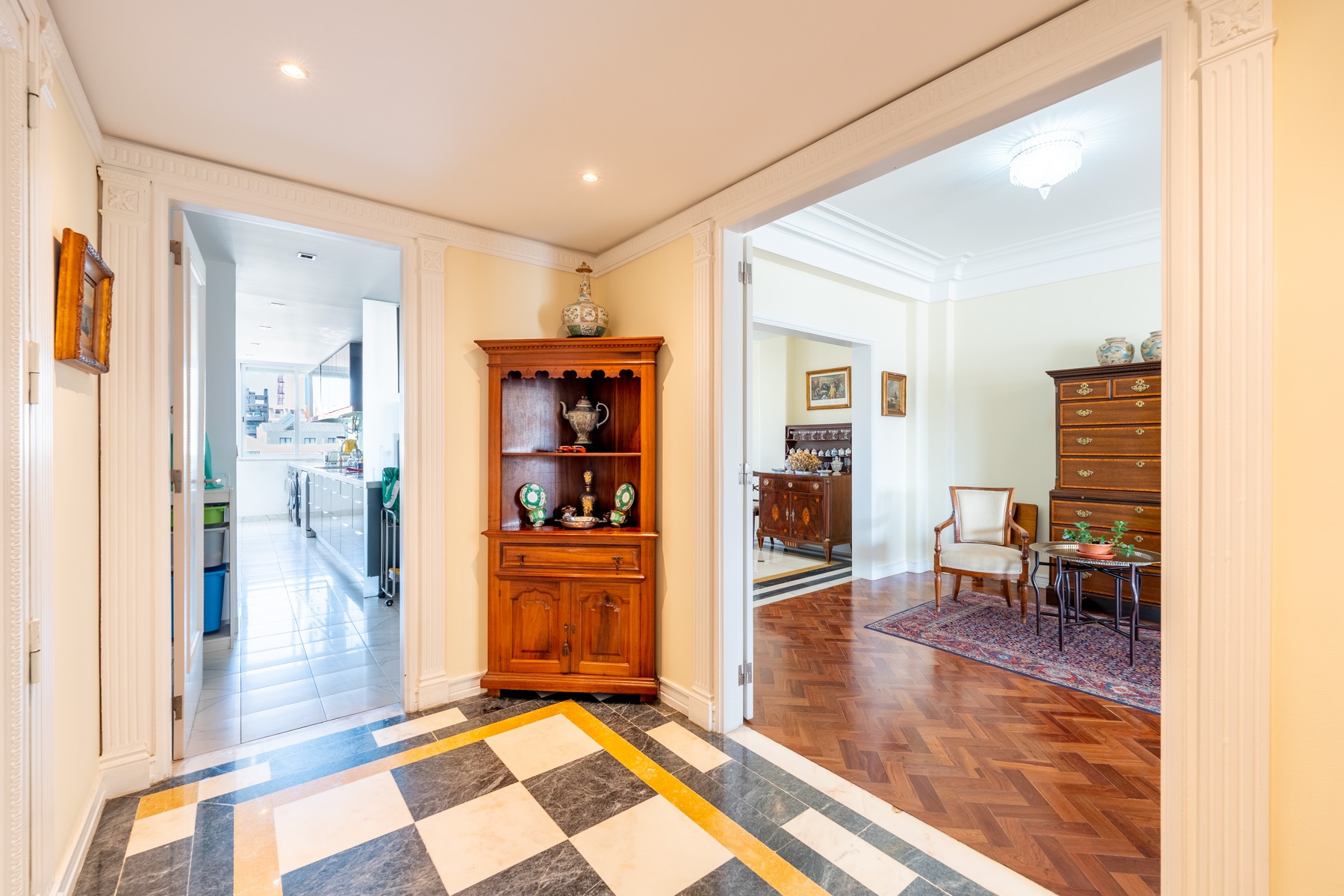  Flat, 4 bedrooms, for Sale - 物件實景
