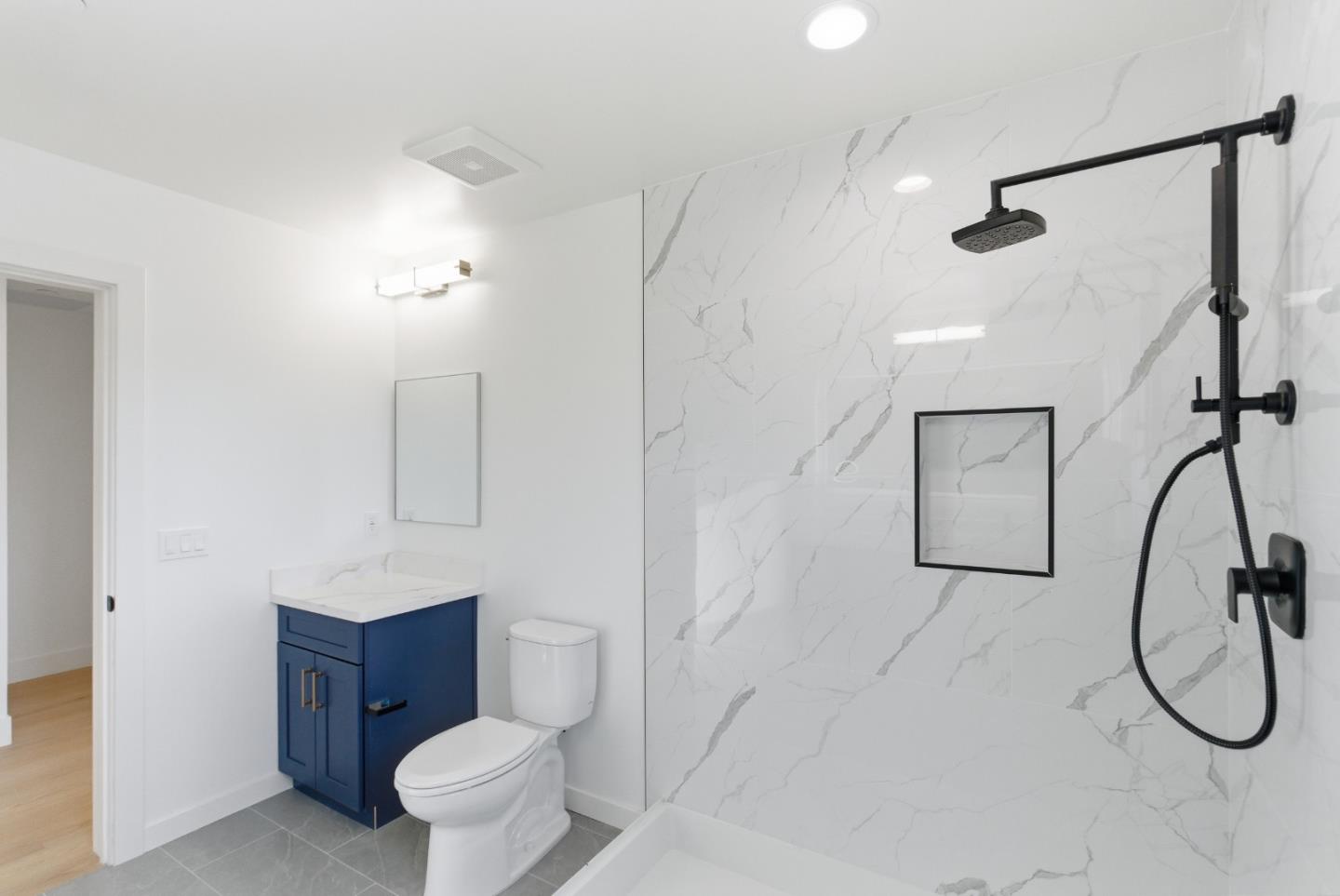 San Carlos, California, 94070, United States, 2 Bedrooms Bedrooms, ,2 BathroomsBathrooms,Residential,For Sale,2002973