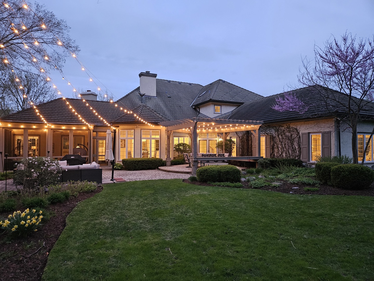 Wayne, Illinois, 60184, United States, 5 Bedrooms Bedrooms, ,7 BathroomsBathrooms,Residential,For Sale,2006495