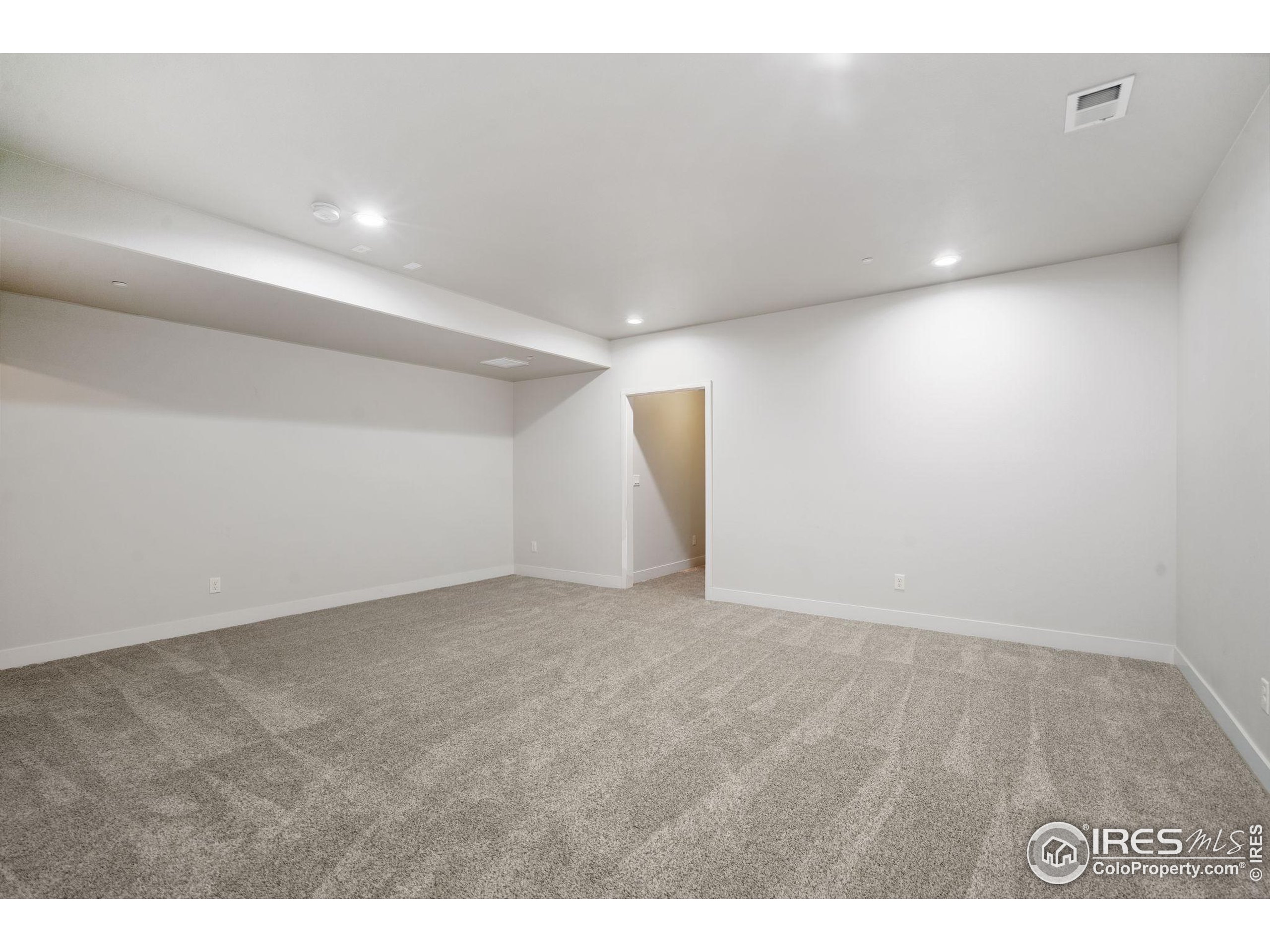 Fort Collins, Colorado, 80528, United States, 4 Bedrooms Bedrooms, ,2 BathroomsBathrooms,Residential,For Sale,1937678