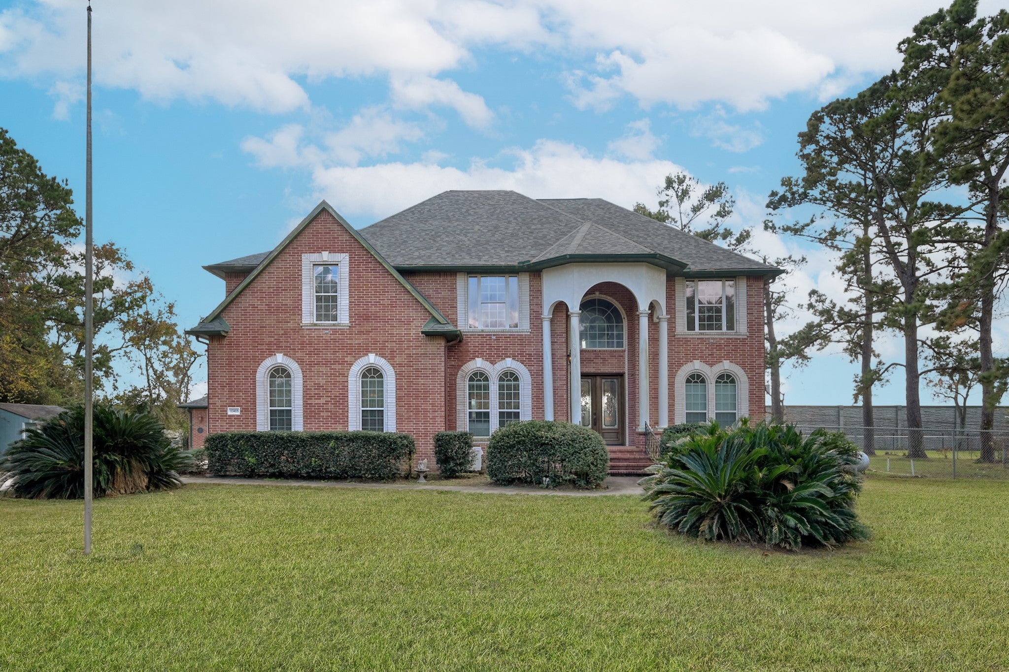 Lucien Ln, Tomball, TX 77377