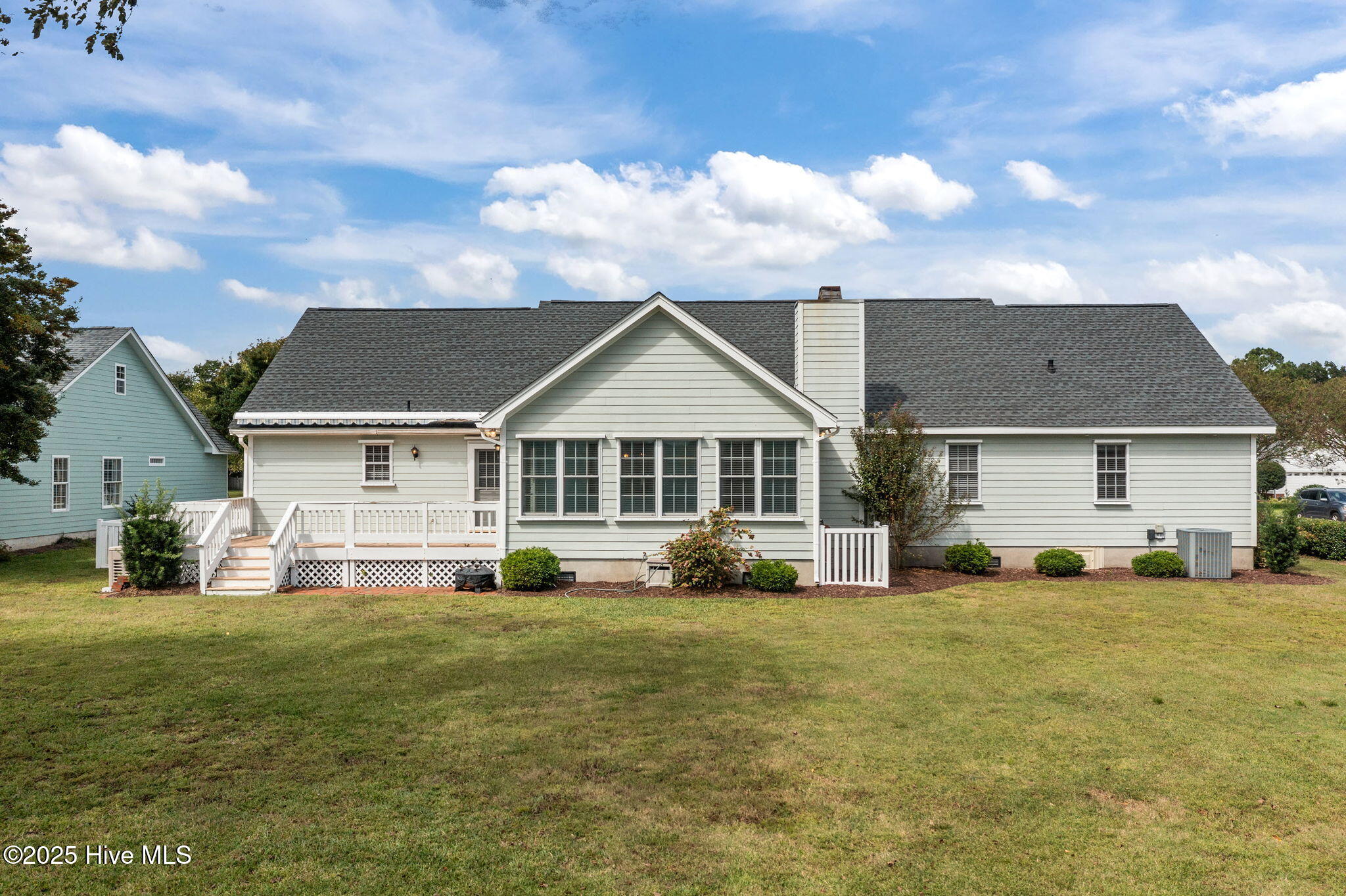 Cedar Point, North Carolina, 28584, United States, 3 Bedrooms Bedrooms, ,2 BathroomsBathrooms,Residential,For Sale,1957404