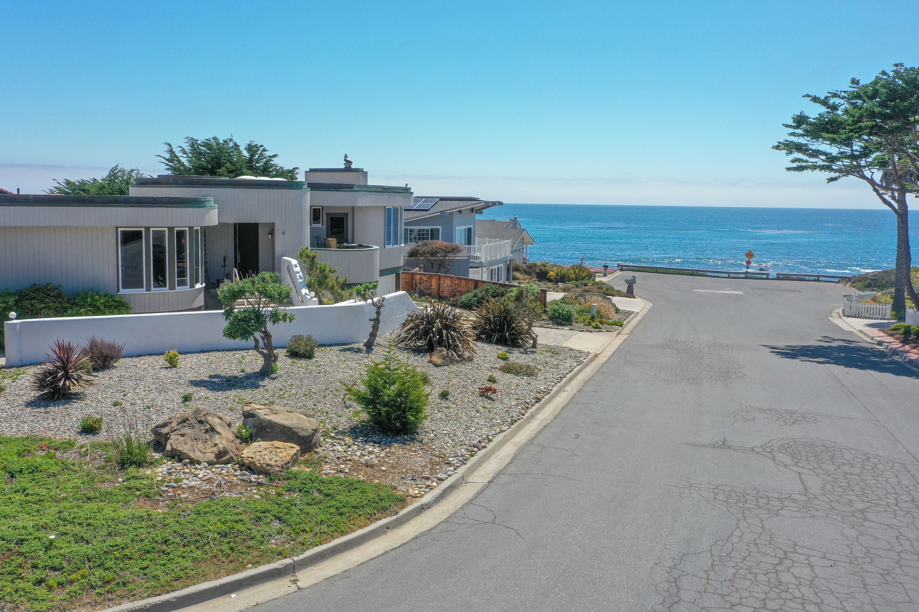  Graceful Coastal Architecture with Sweeping Pacific Ocean Views - 物件實景