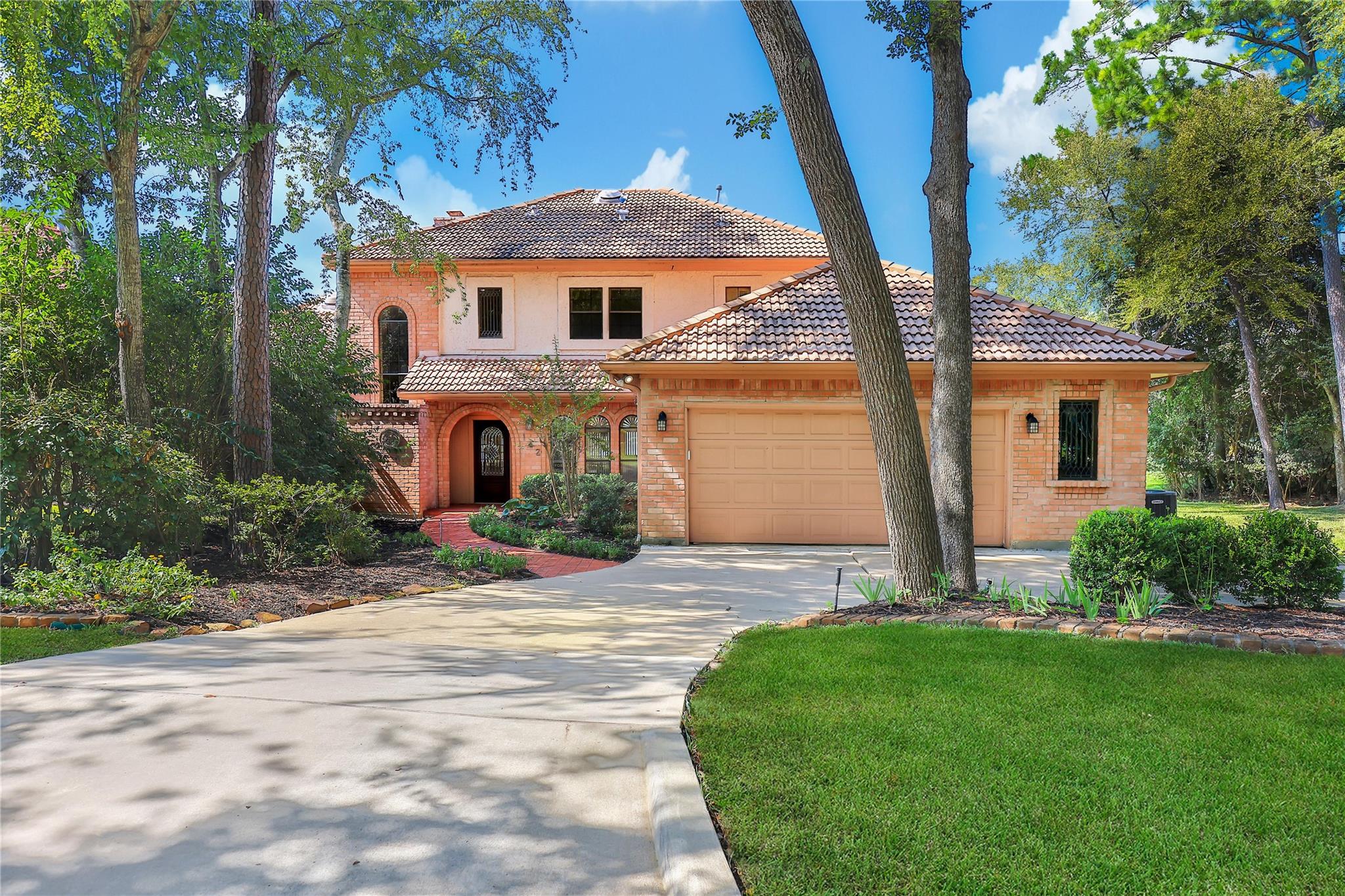 Conroe, Texas, 77356, United States, 3 Bedrooms Bedrooms, ,4 BathroomsBathrooms,Residential,For Sale,1974548