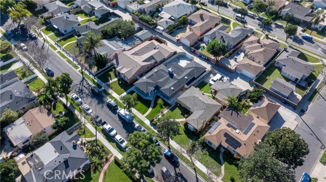 Long Beach, California, 90805, United States, 4 Bedrooms Bedrooms, ,2 BathroomsBathrooms,Residential,For Sale,2048127