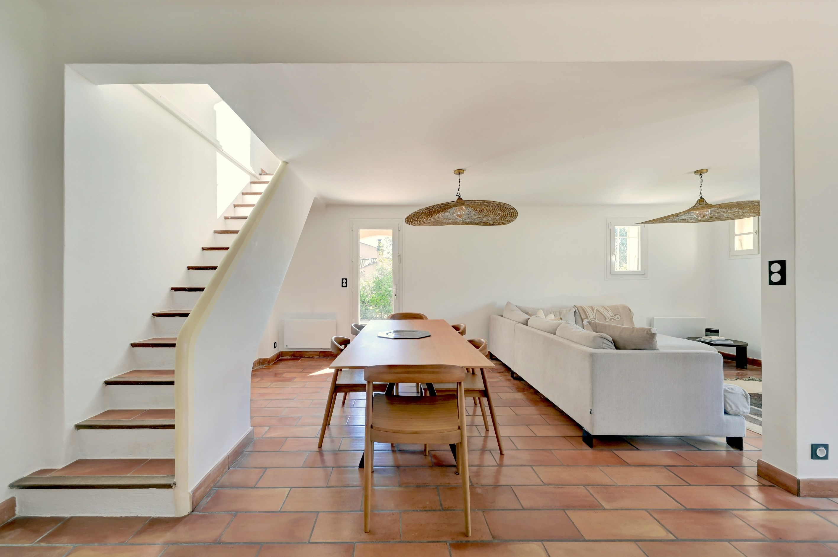  Renovated secure house with terrace. - 物件實景
