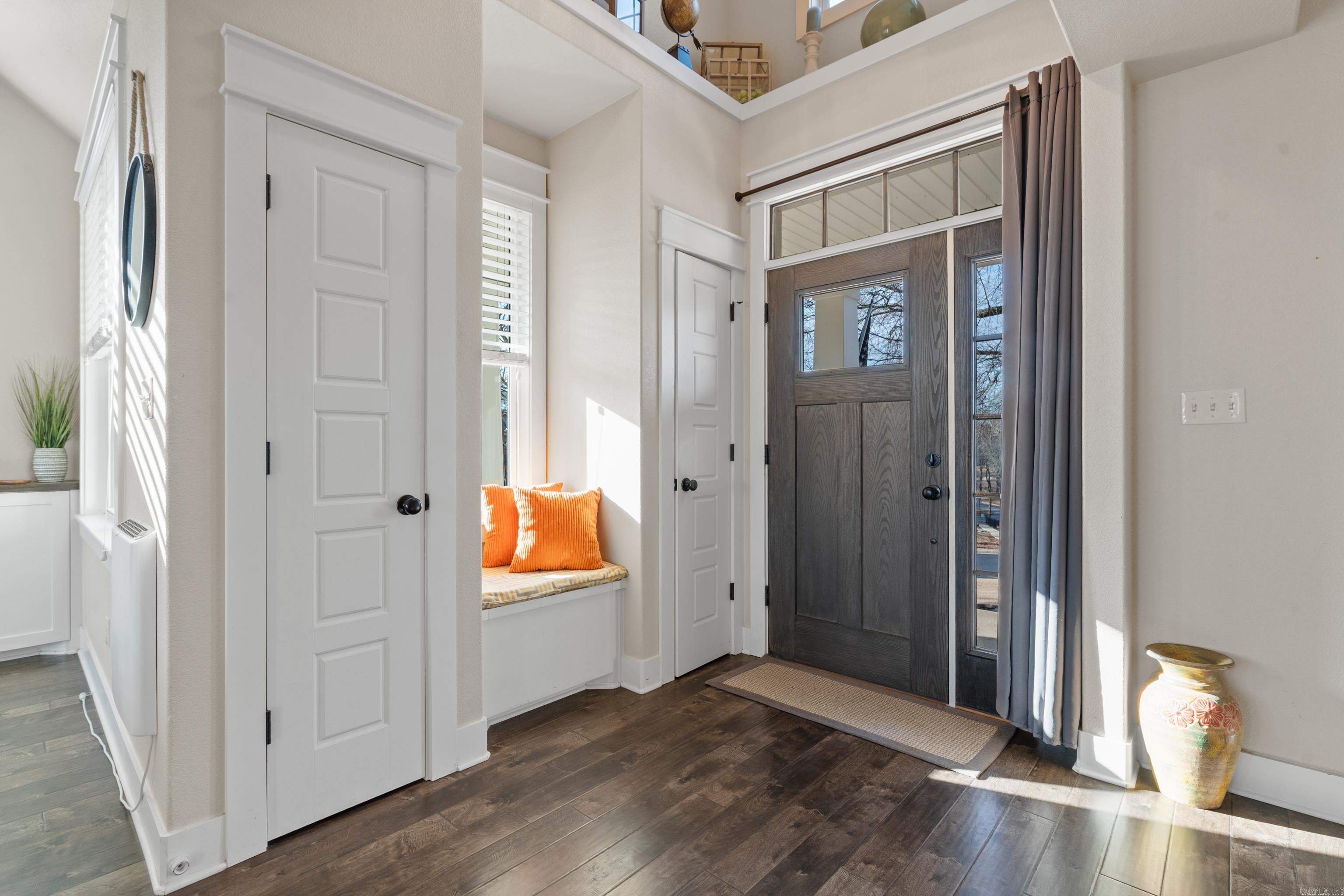 Hot Springs, Arkansas, 71913, United States, 4 Bedrooms Bedrooms, ,4 BathroomsBathrooms,Residential,For Sale,2019314