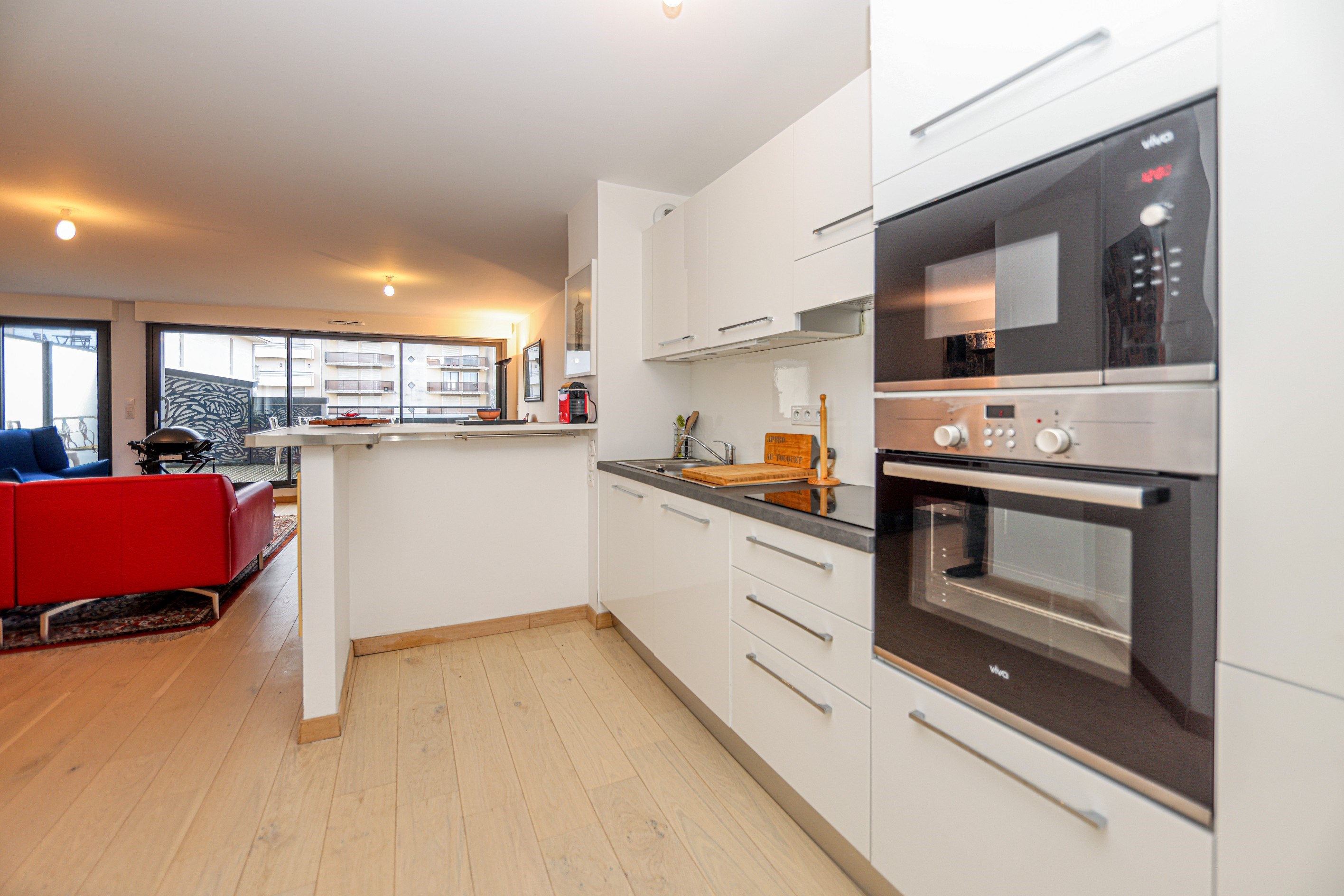  High-end apartment ideally located - 物件實景