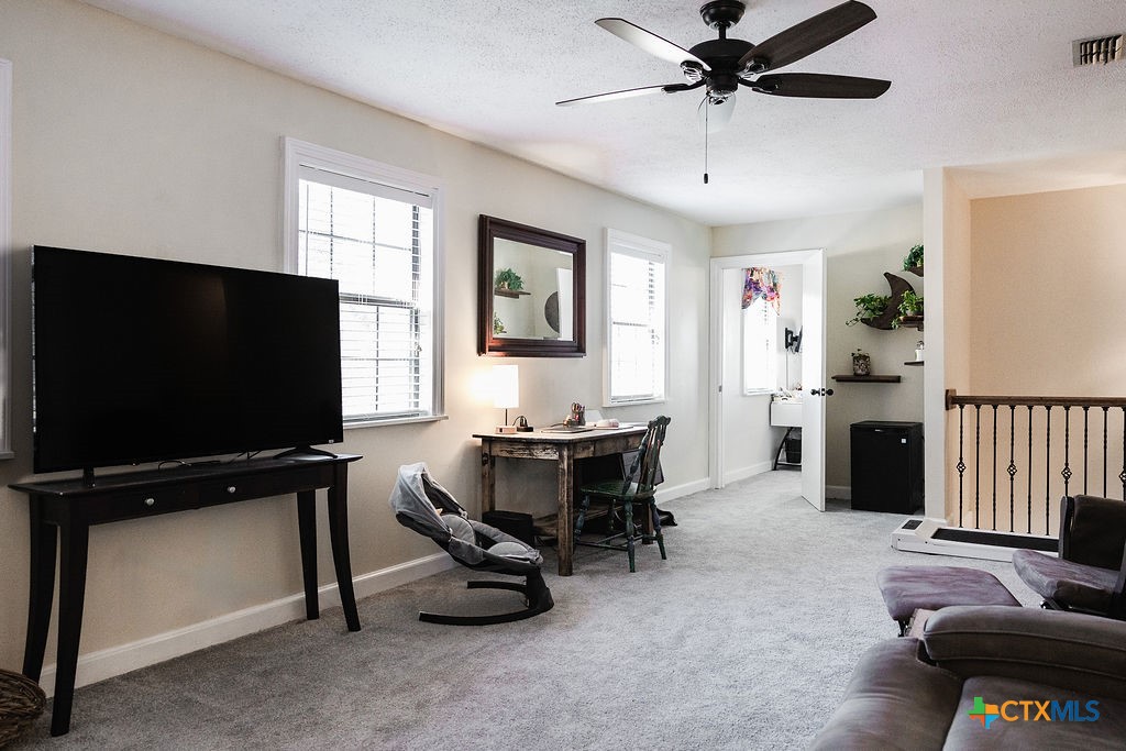 Yoakum, Texas, 77995, United States, 4 Bedrooms Bedrooms, ,3 BathroomsBathrooms,Residential,For Sale,1958998