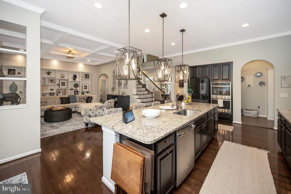 Fredericksburg, Virginia, 22406, United States, 5 Bedrooms Bedrooms, ,6 BathroomsBathrooms,Residential,For Sale,1981857