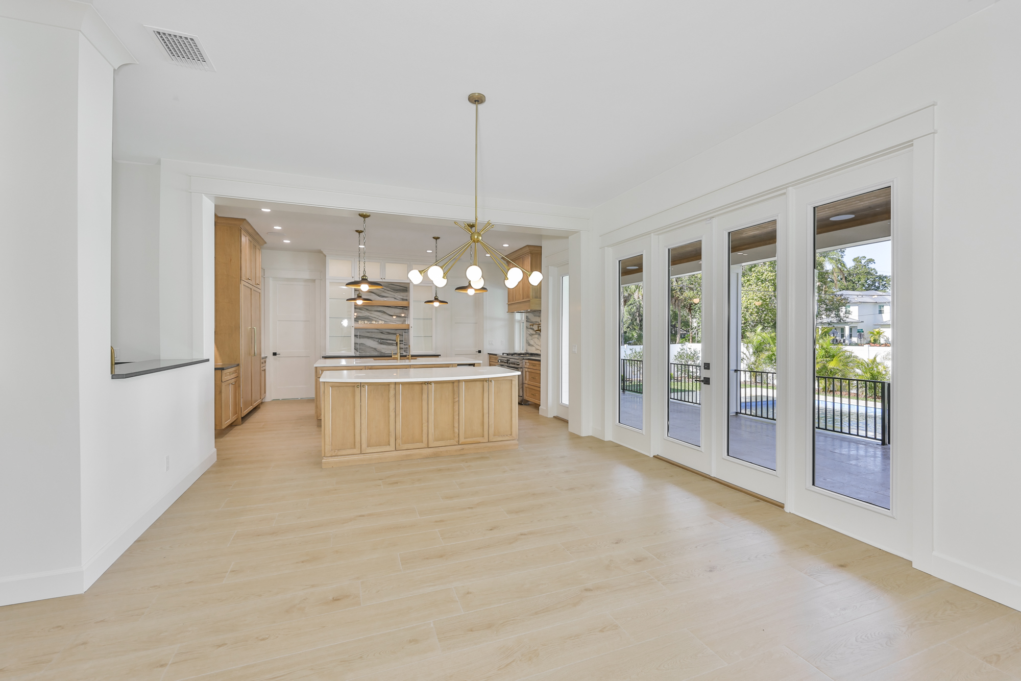 Tampa, Florida, 33629, United States, 5 Bedrooms Bedrooms, ,7 BathroomsBathrooms,Residential,For Sale,2007837