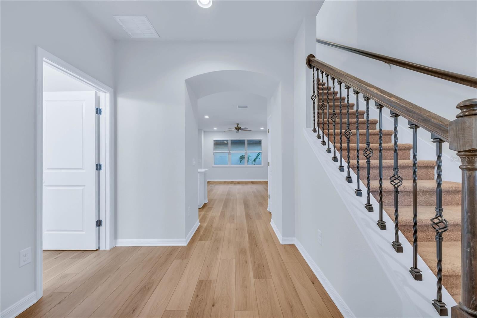 WINTER GARDEN, Florida, 34787, United States, 4 Bedrooms Bedrooms, ,3 BathroomsBathrooms,Residential,For Sale,1993845