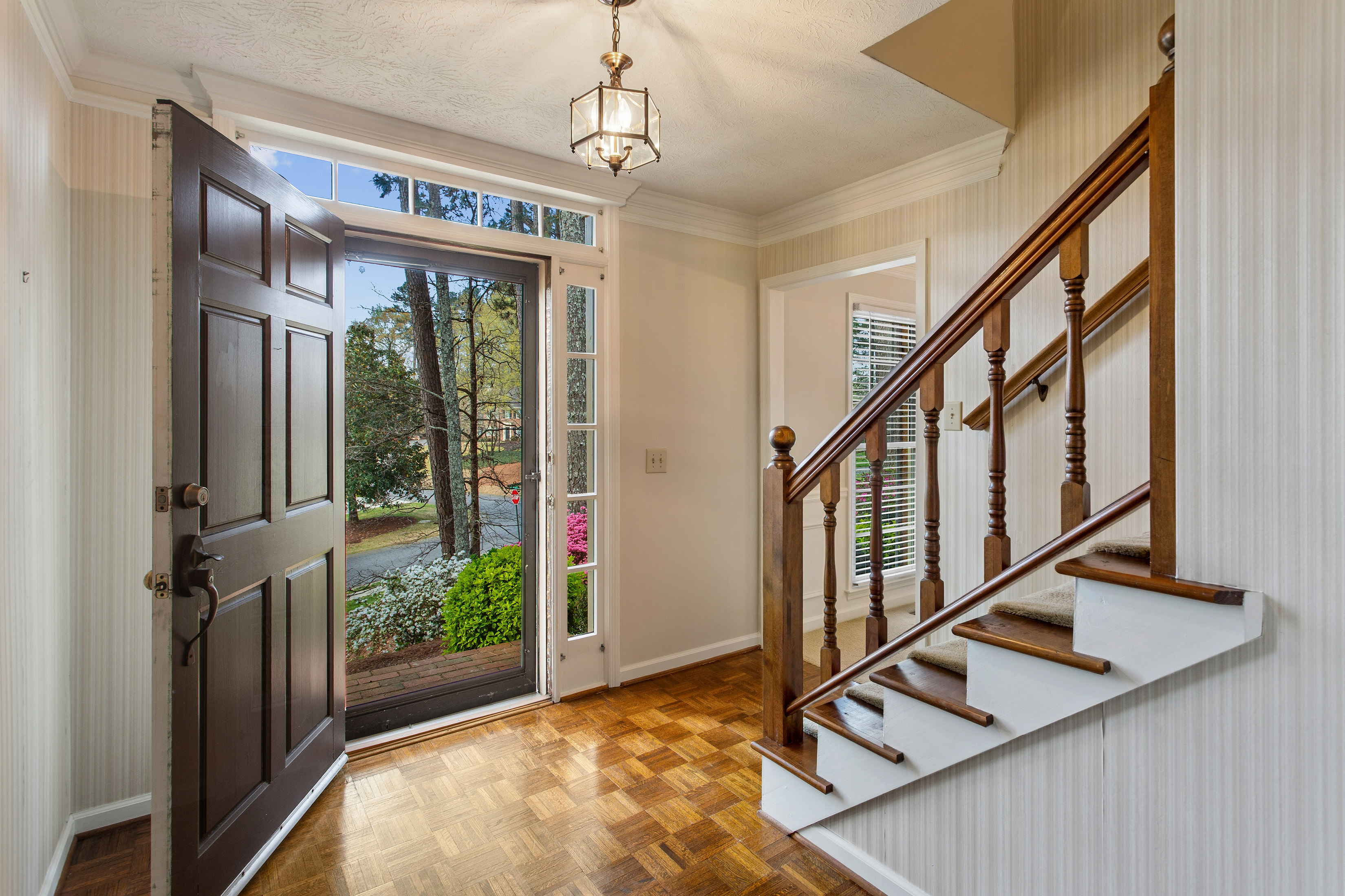  Beautiful Home on Corner Lot in Coveted Princeton Mill Subdivision - 物件實景